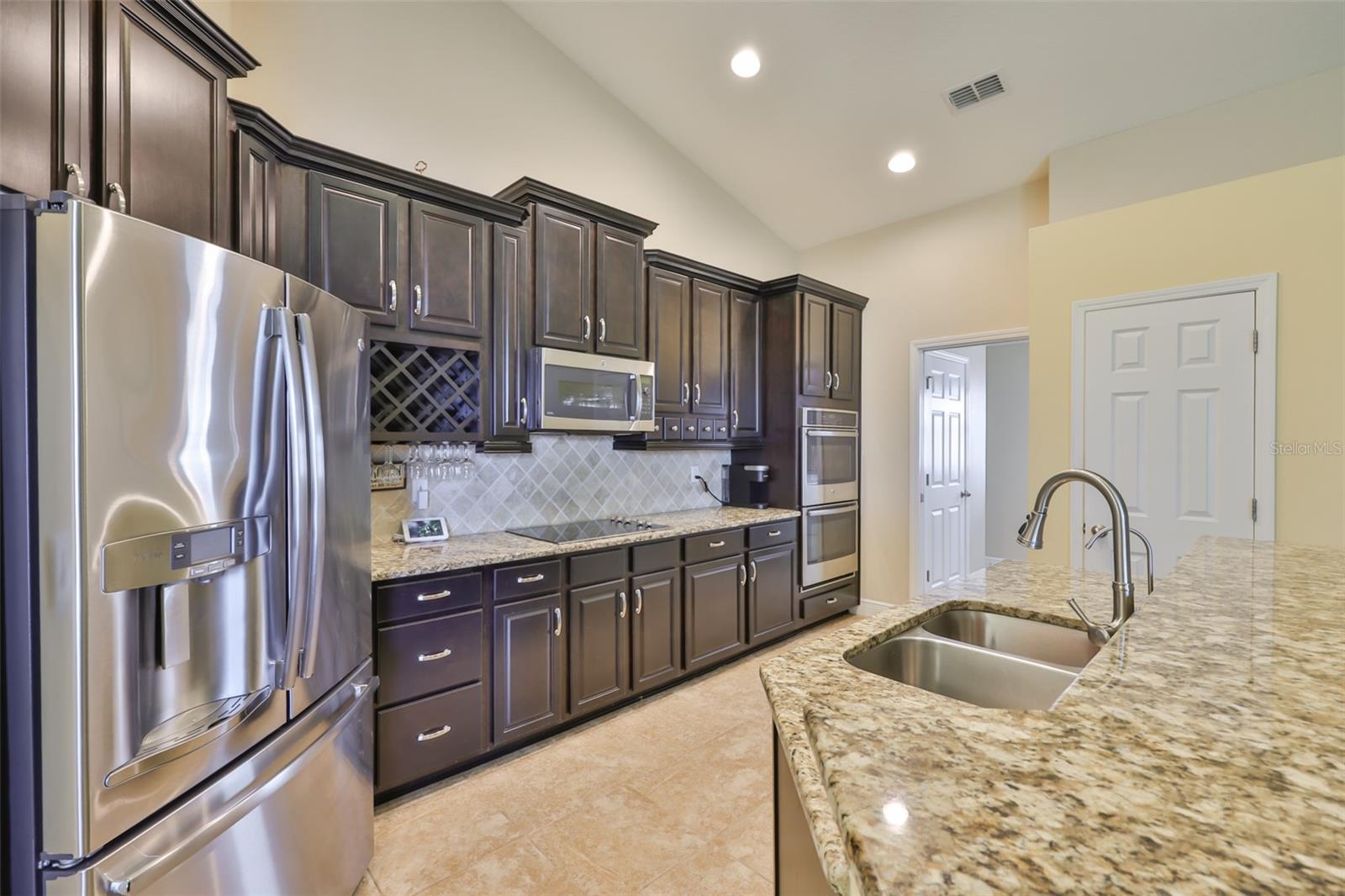 Image 11 of 43 For 13742 Artesa Bell Drive