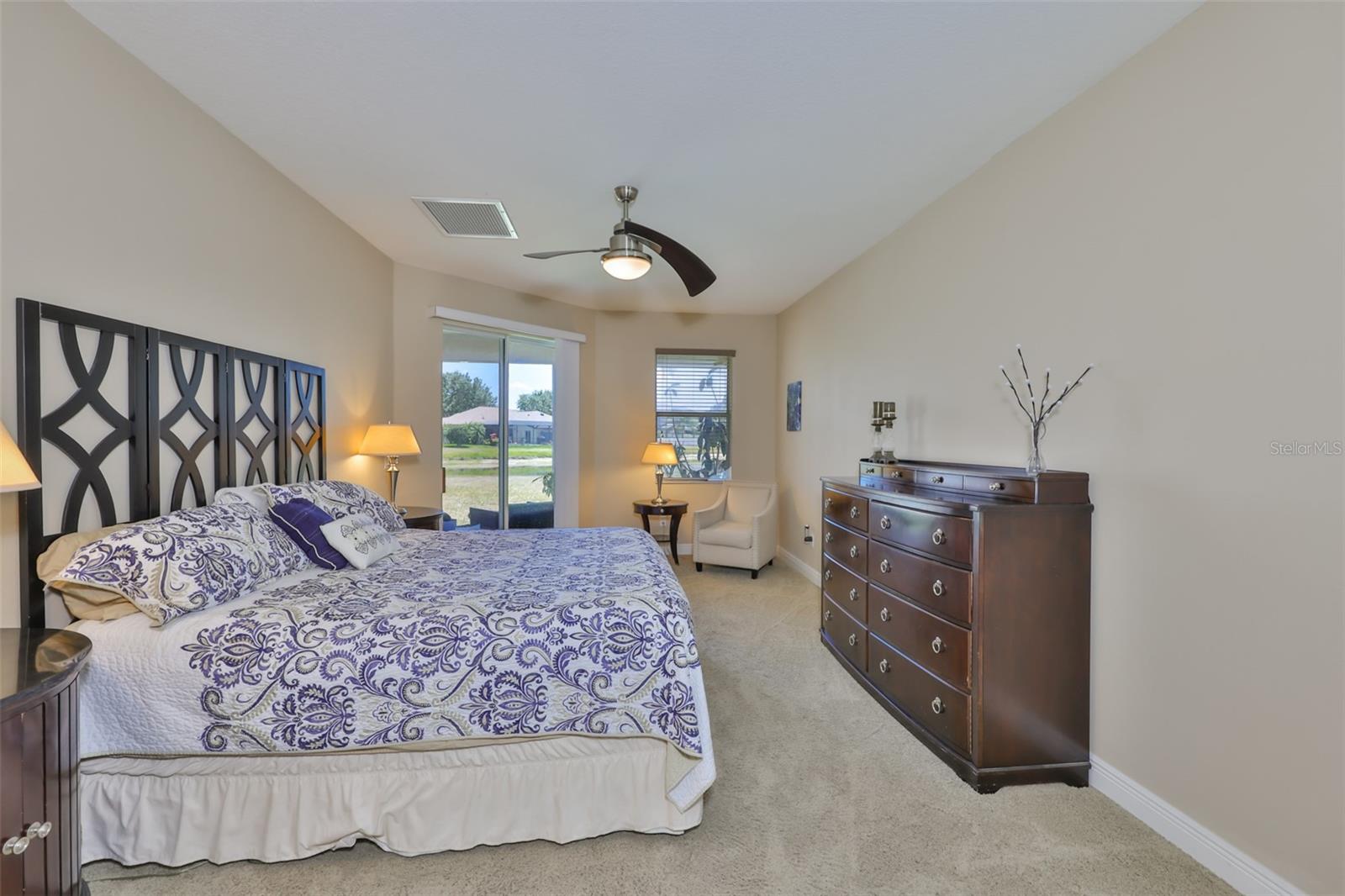 Image 21 of 43 For 13742 Artesa Bell Drive