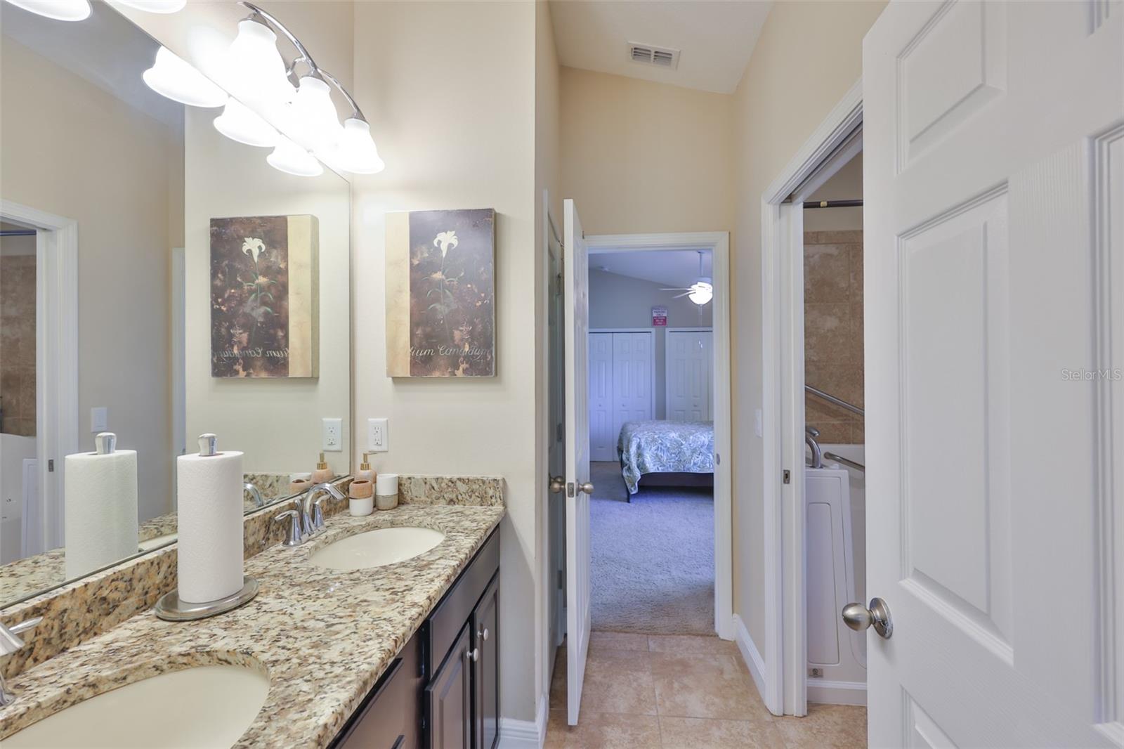 Image 26 of 43 For 13742 Artesa Bell Drive
