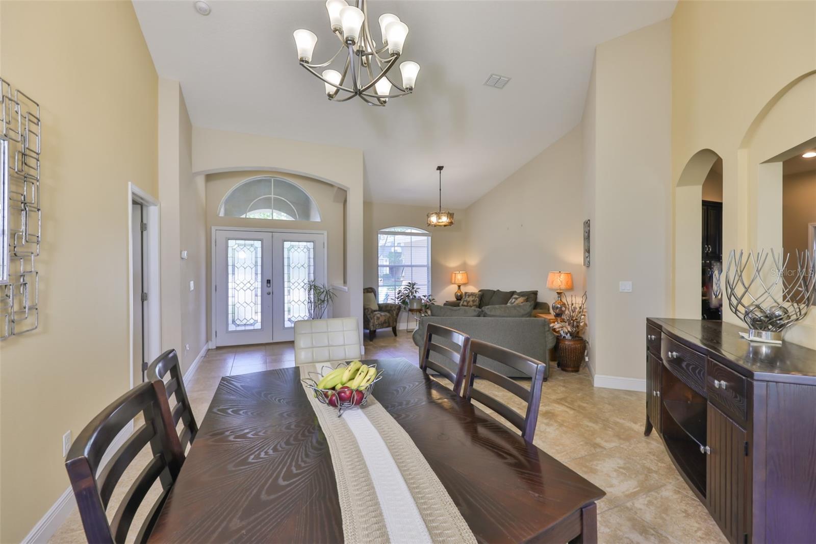 Image 6 of 43 For 13742 Artesa Bell Drive