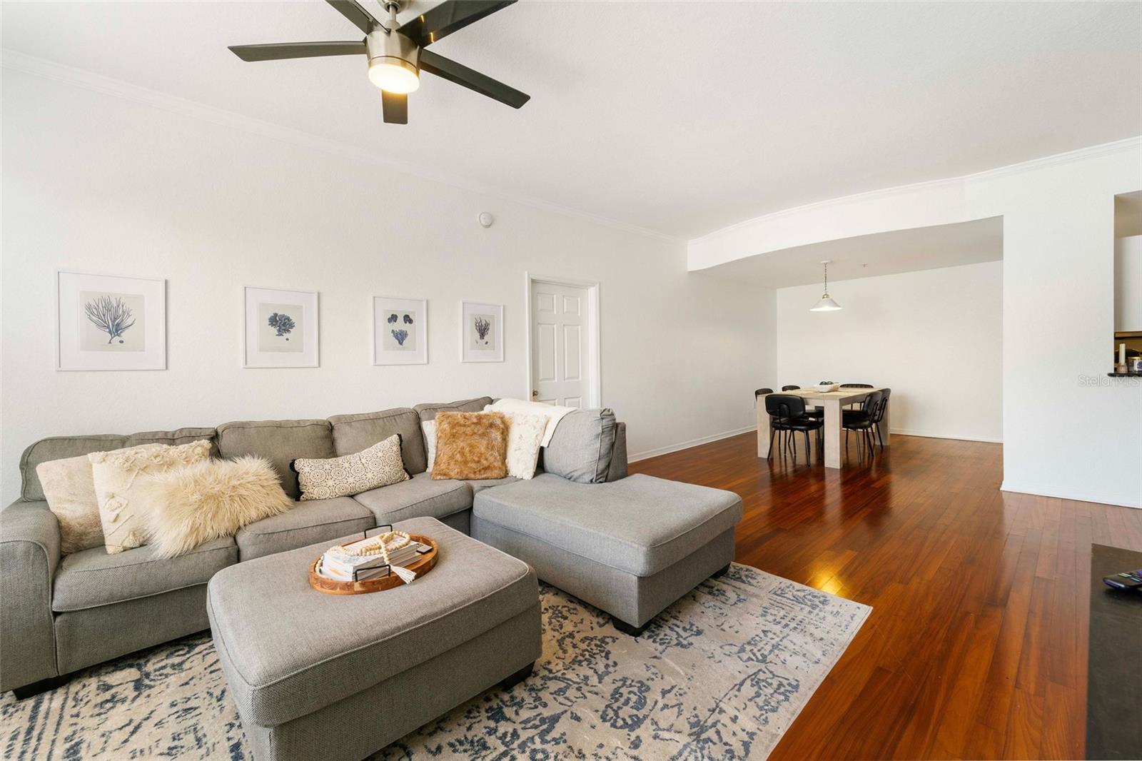 Image 5 of 41 For 700 Harbour Island Boulevard 342