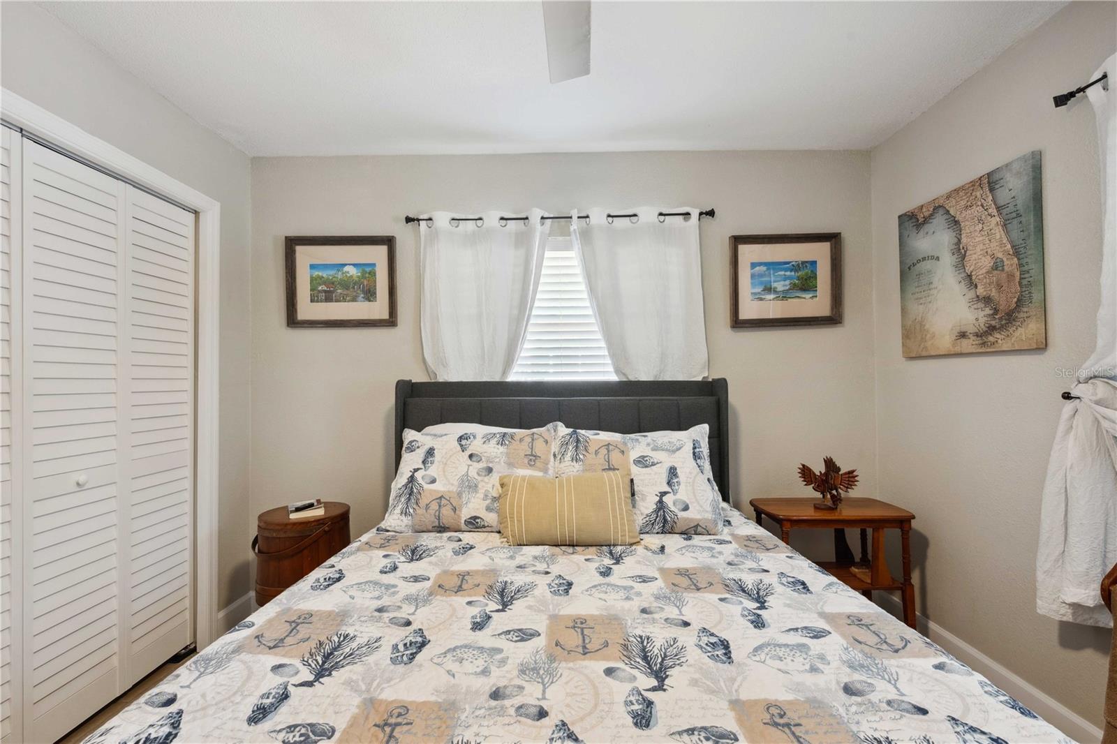 Image 15 of 32 For 6139 Royal Drive
