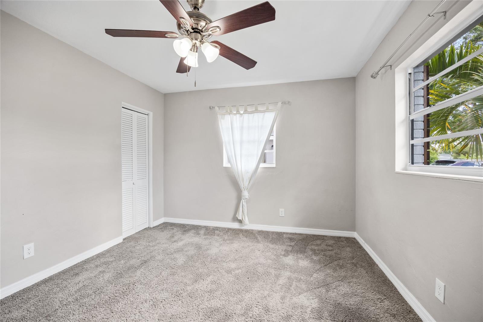 Image 30 of 40 For 4527 24th Avenue S