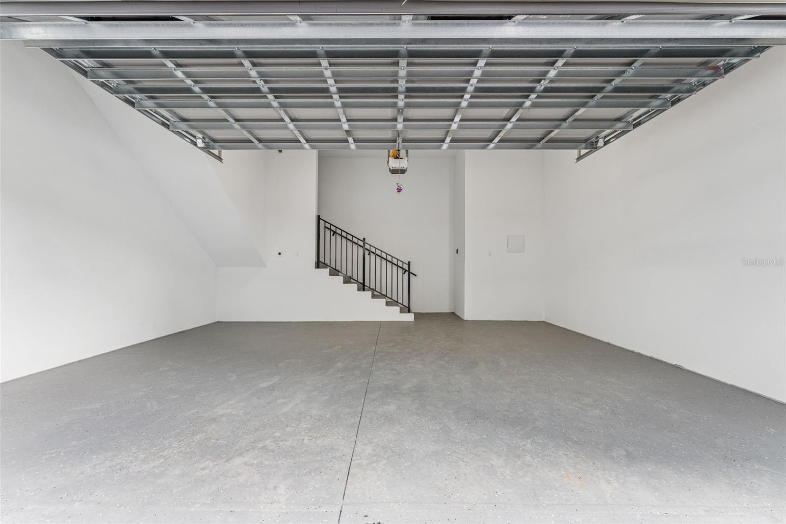 Image 33 of 43 For 2104 4th Street S