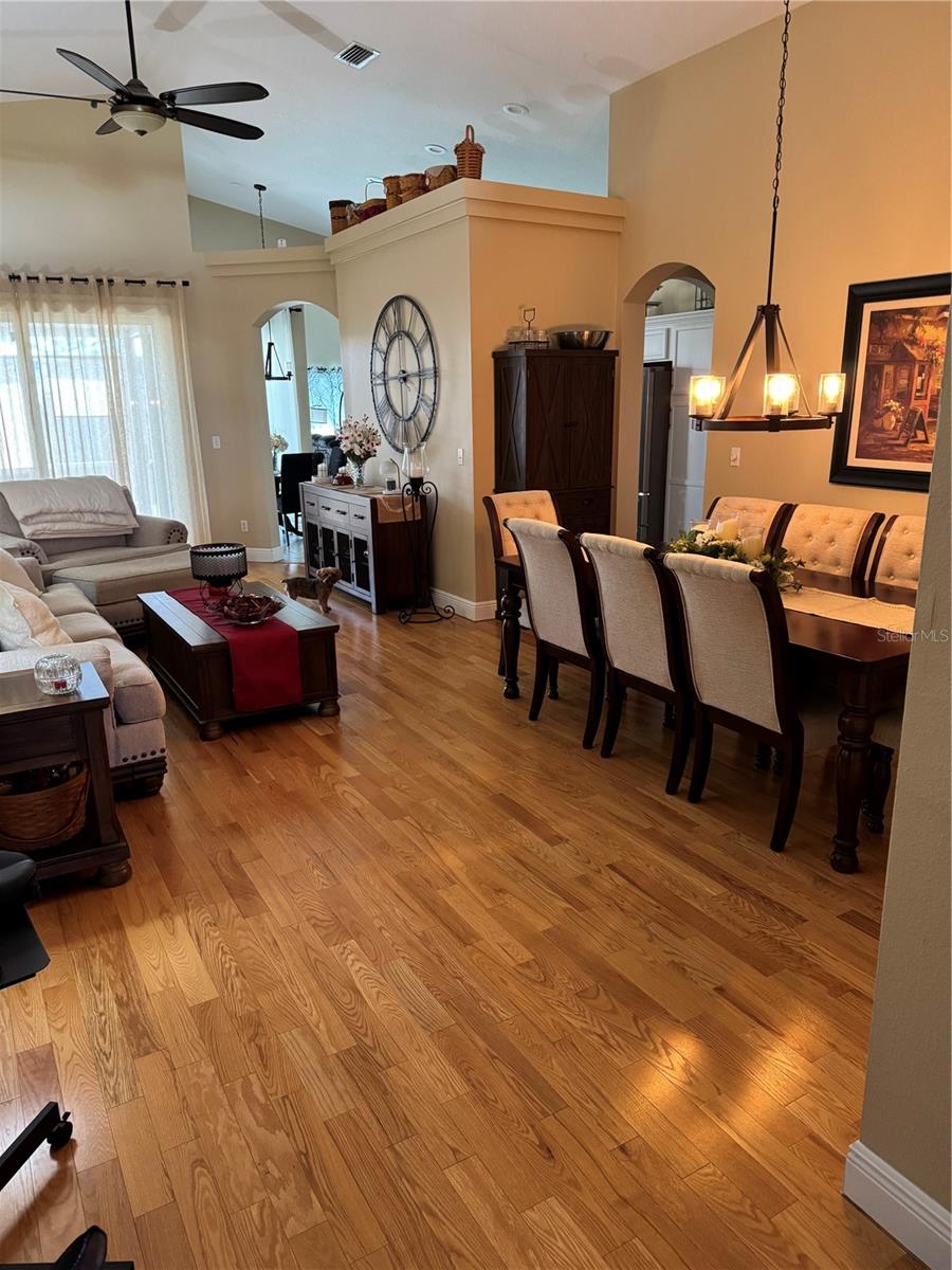 Image 3 of 76 For 1747 Wood Brook Street