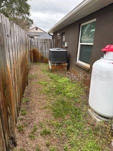 Image 40 of 76 For 1747 Wood Brook Street
