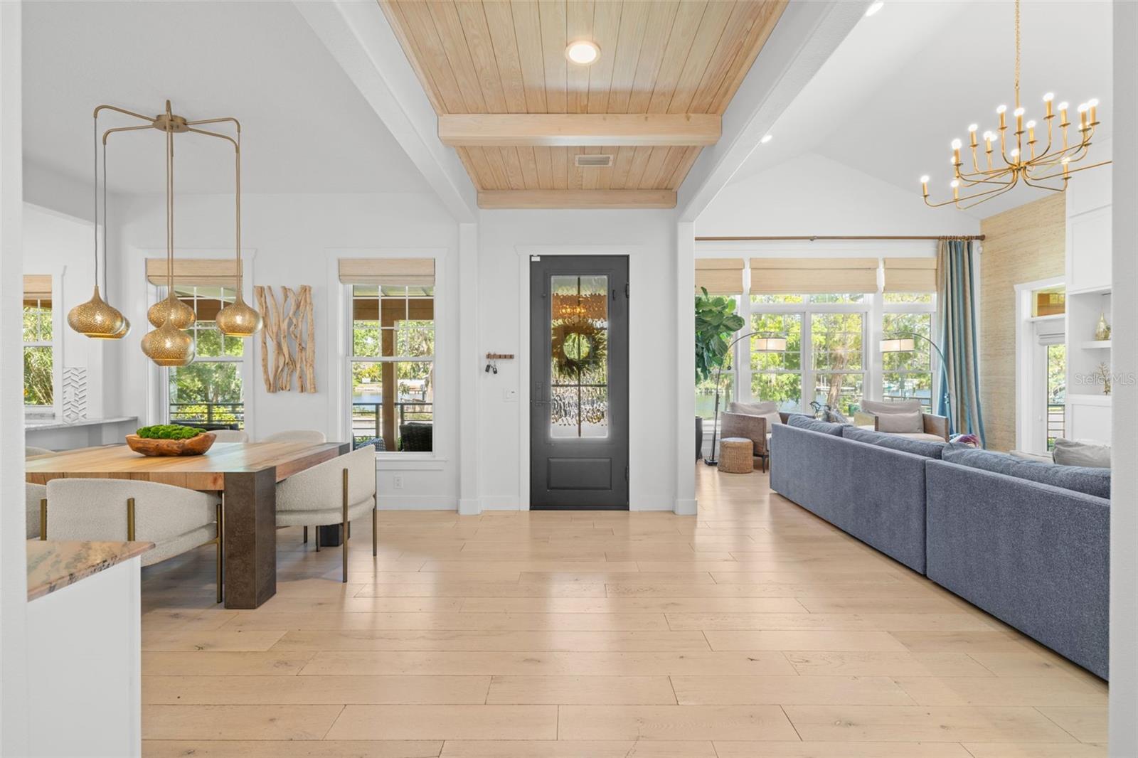 Image 11 of 74 For 5610 River Shore Drive