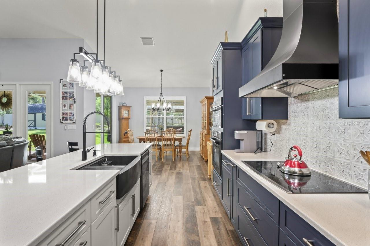 Image 11 of 84 For 5458 Zamia Drive