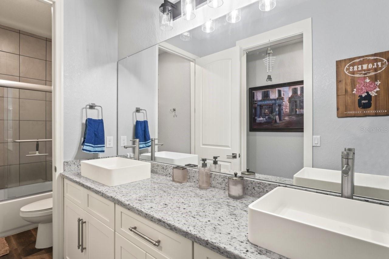 Image 38 of 84 For 5458 Zamia Drive