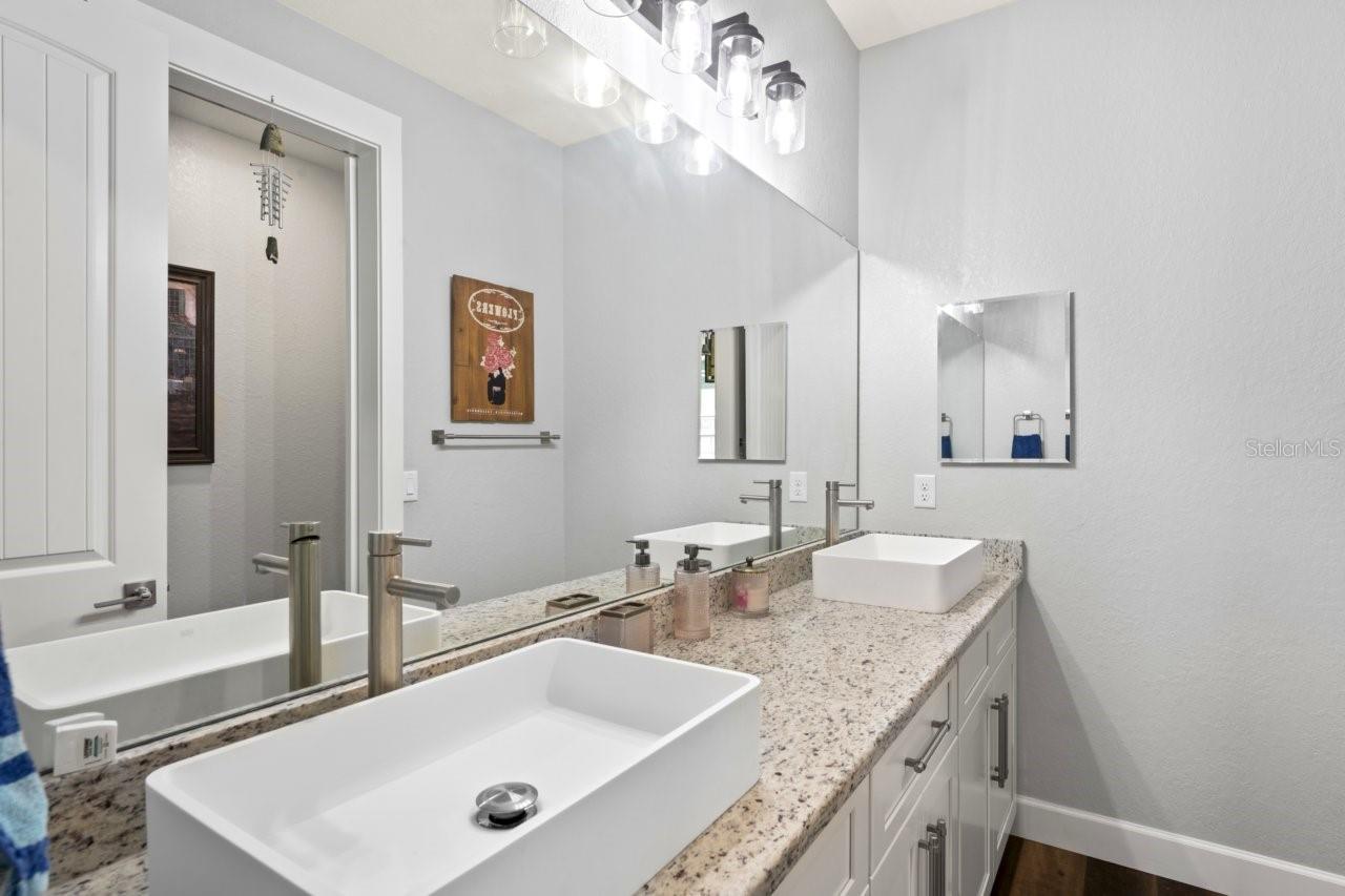 Image 40 of 84 For 5458 Zamia Drive