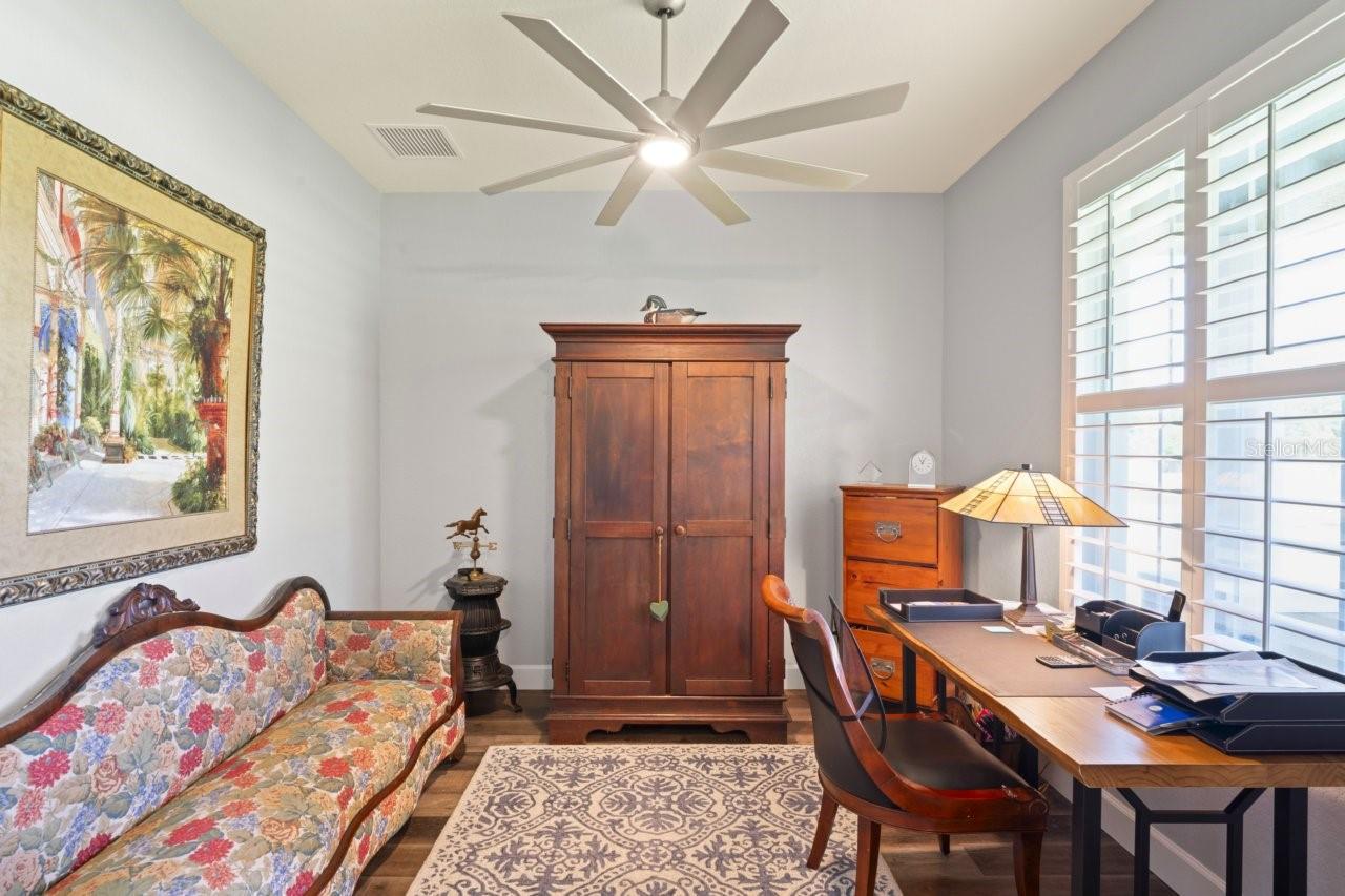 Image 46 of 84 For 5458 Zamia Drive