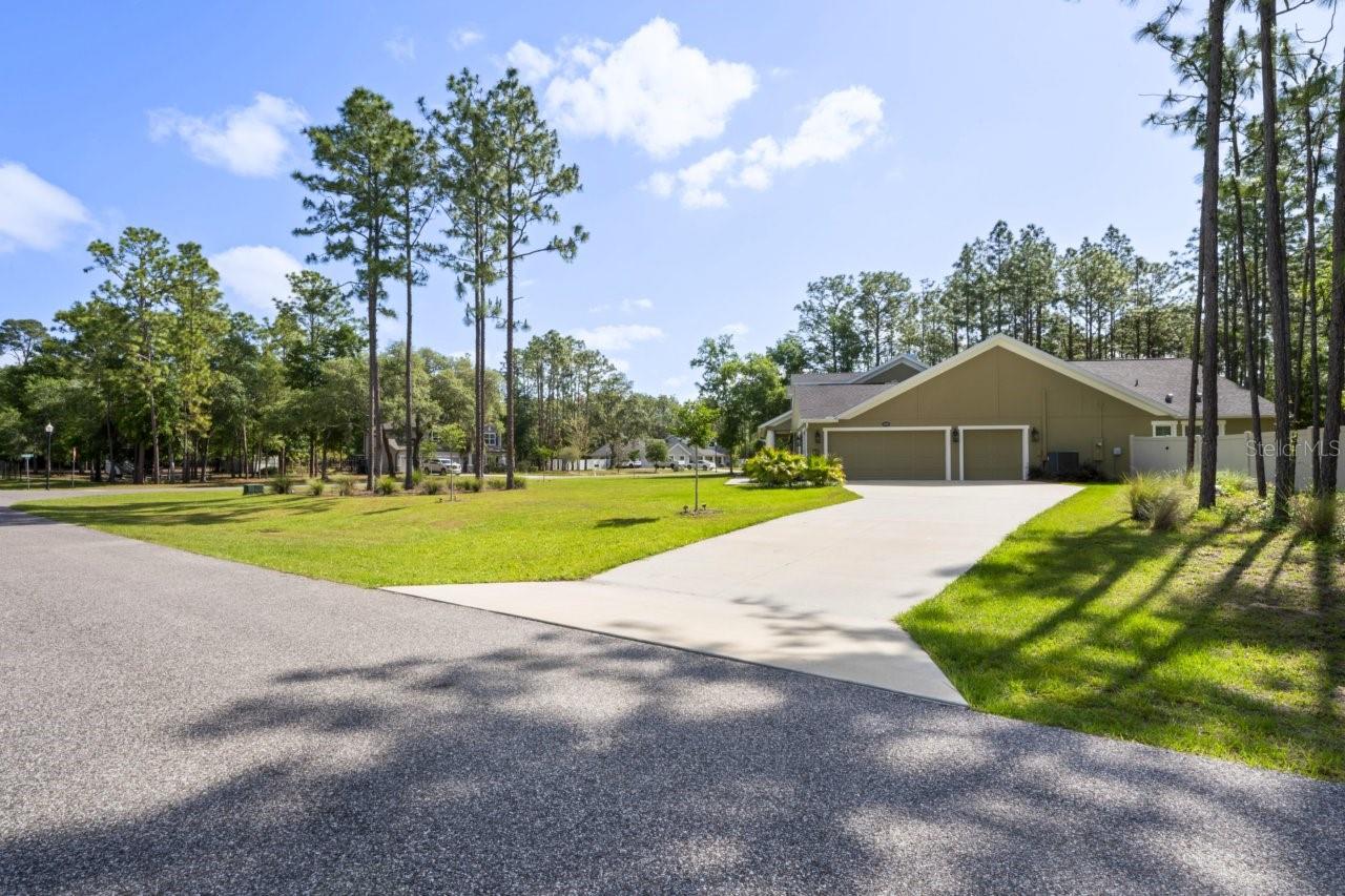 Image 68 of 84 For 5458 Zamia Drive
