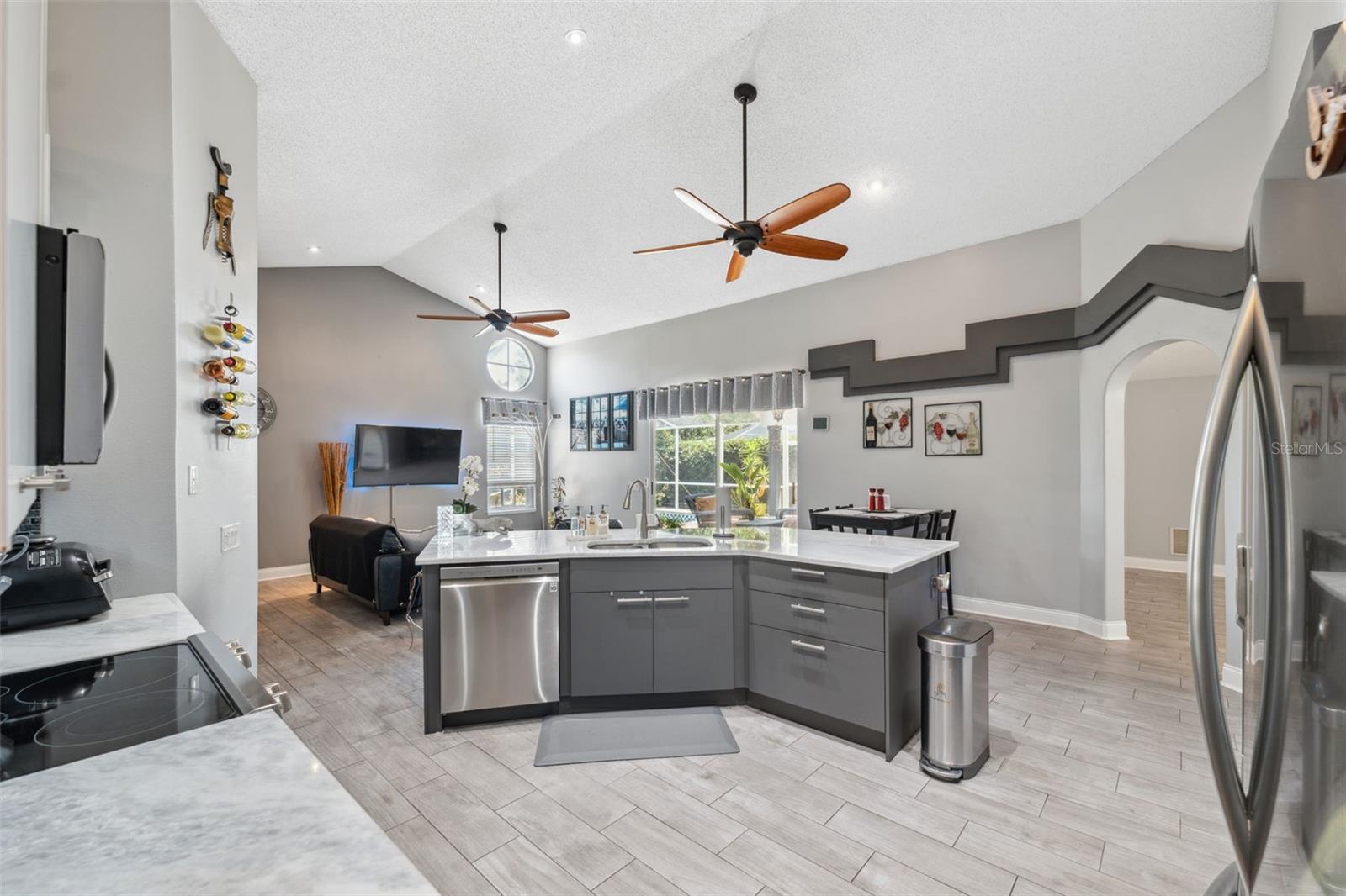 Image 18 of 57 For 7903 Lake Placid Lane