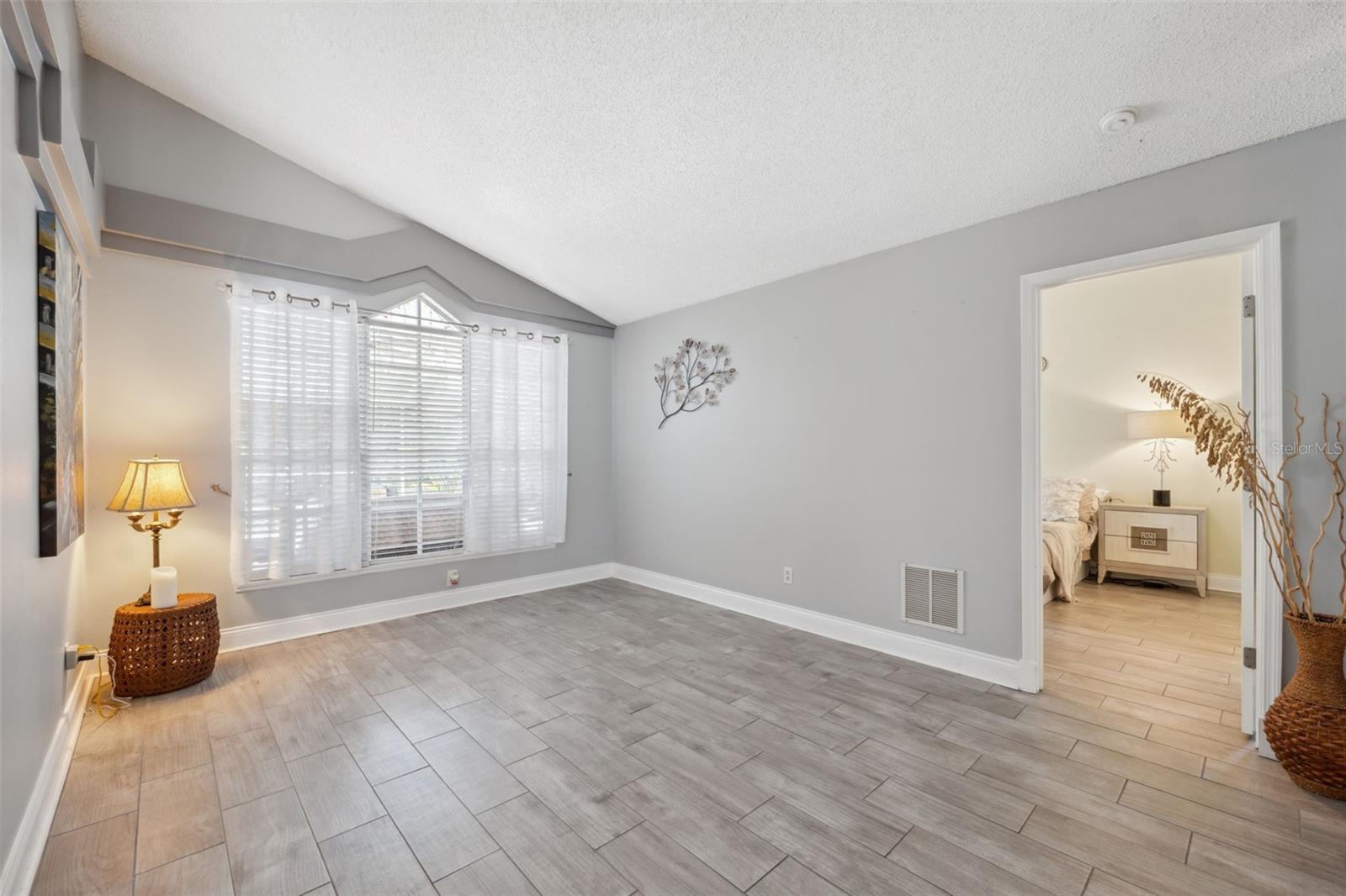 Image 8 of 57 For 7903 Lake Placid Lane