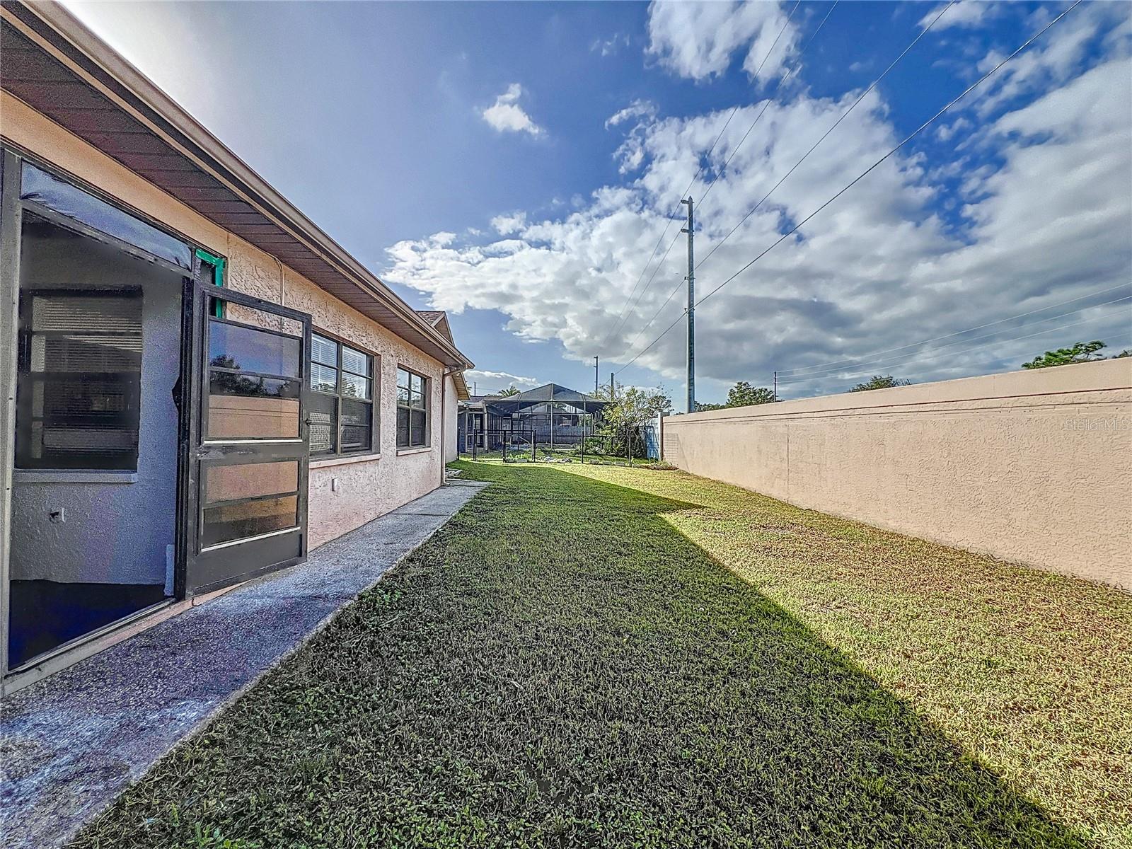 Image 25 of 79 For 8127 Tarsier Avenue