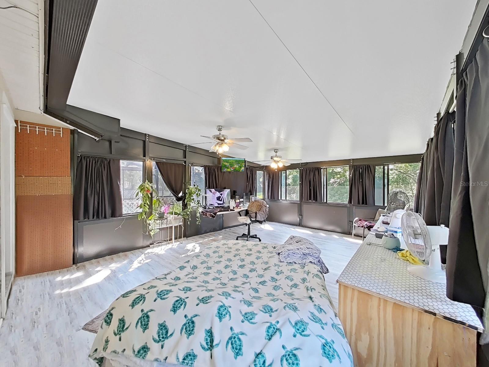 Image 32 of 45 For 8124 Golf Club Court
