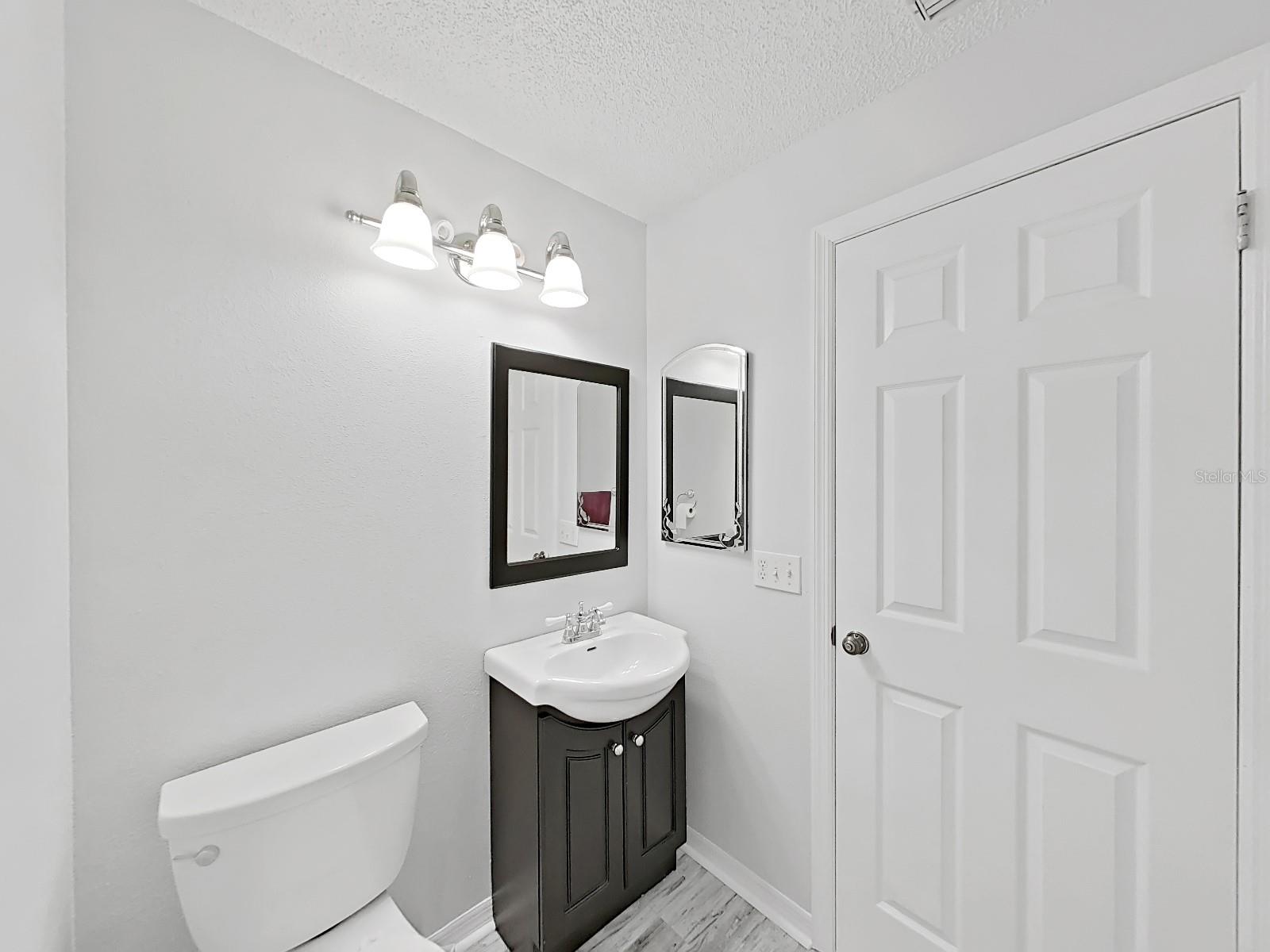 Image 37 of 45 For 8124 Golf Club Court