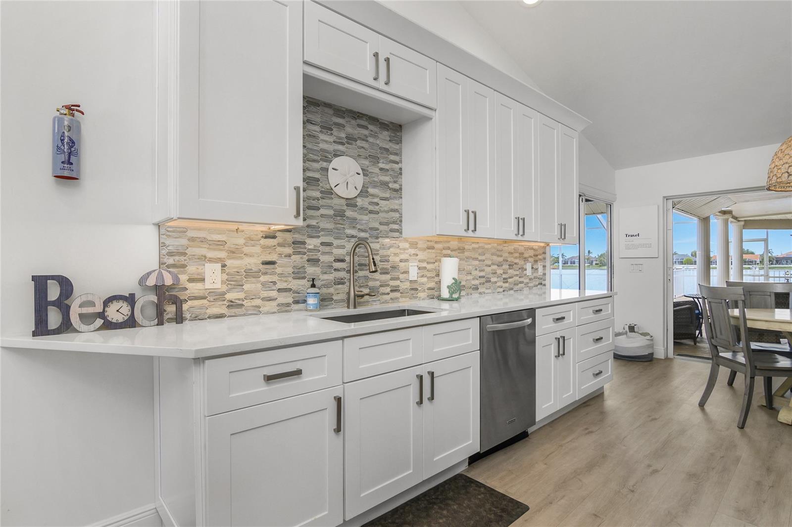 Image 12 of 59 For 1109 44th Street