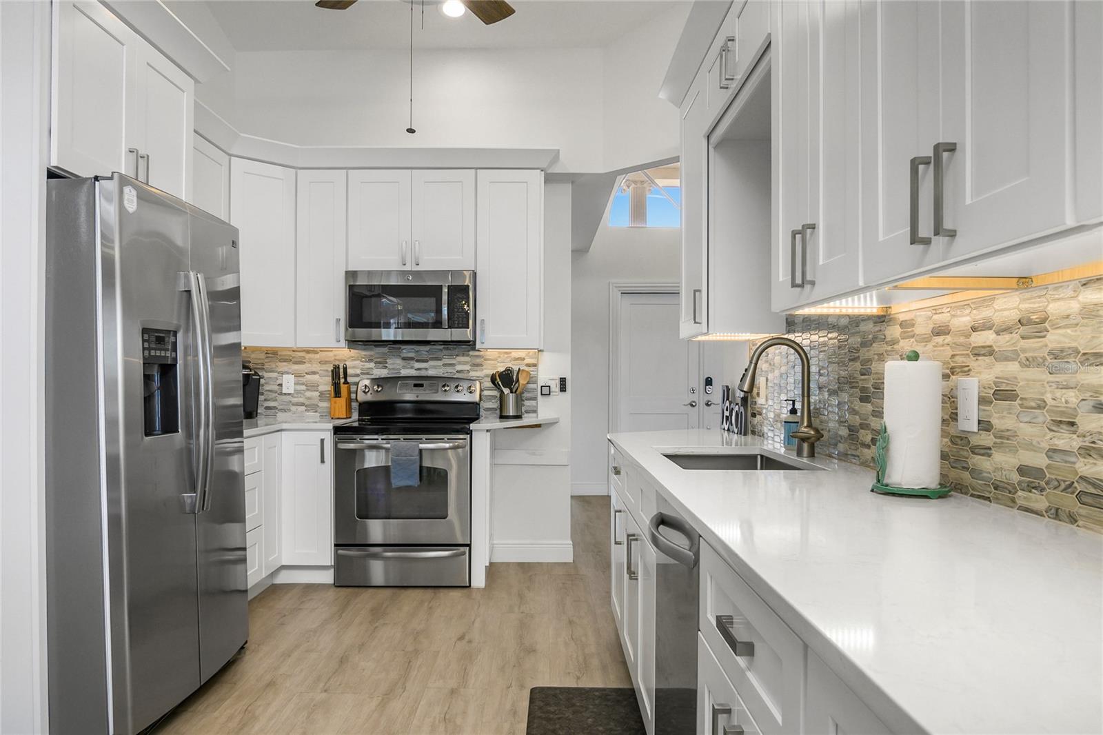 Image 13 of 59 For 1109 44th Street