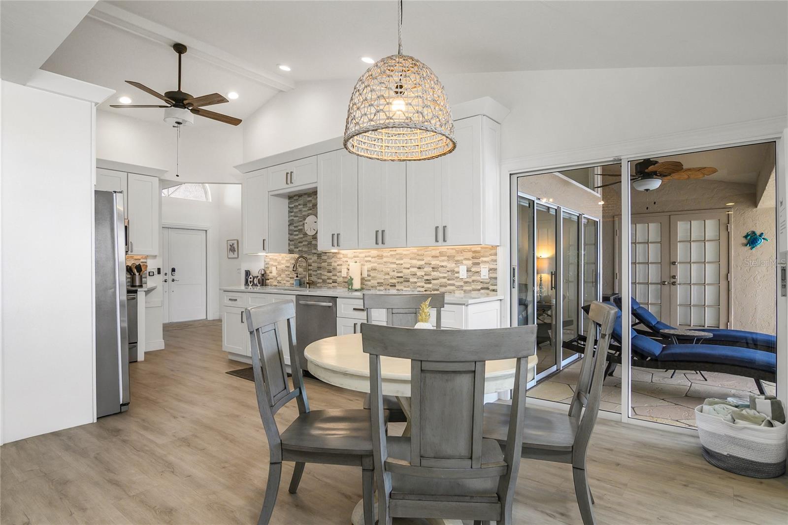 Image 15 of 59 For 1109 44th Street