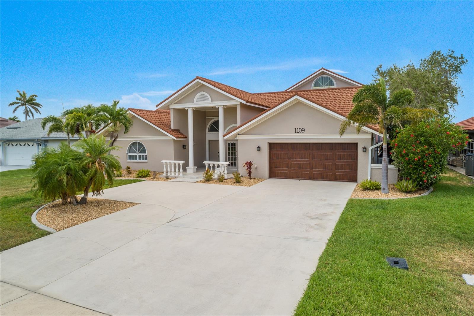 Image 2 of 59 For 1109 44th Street
