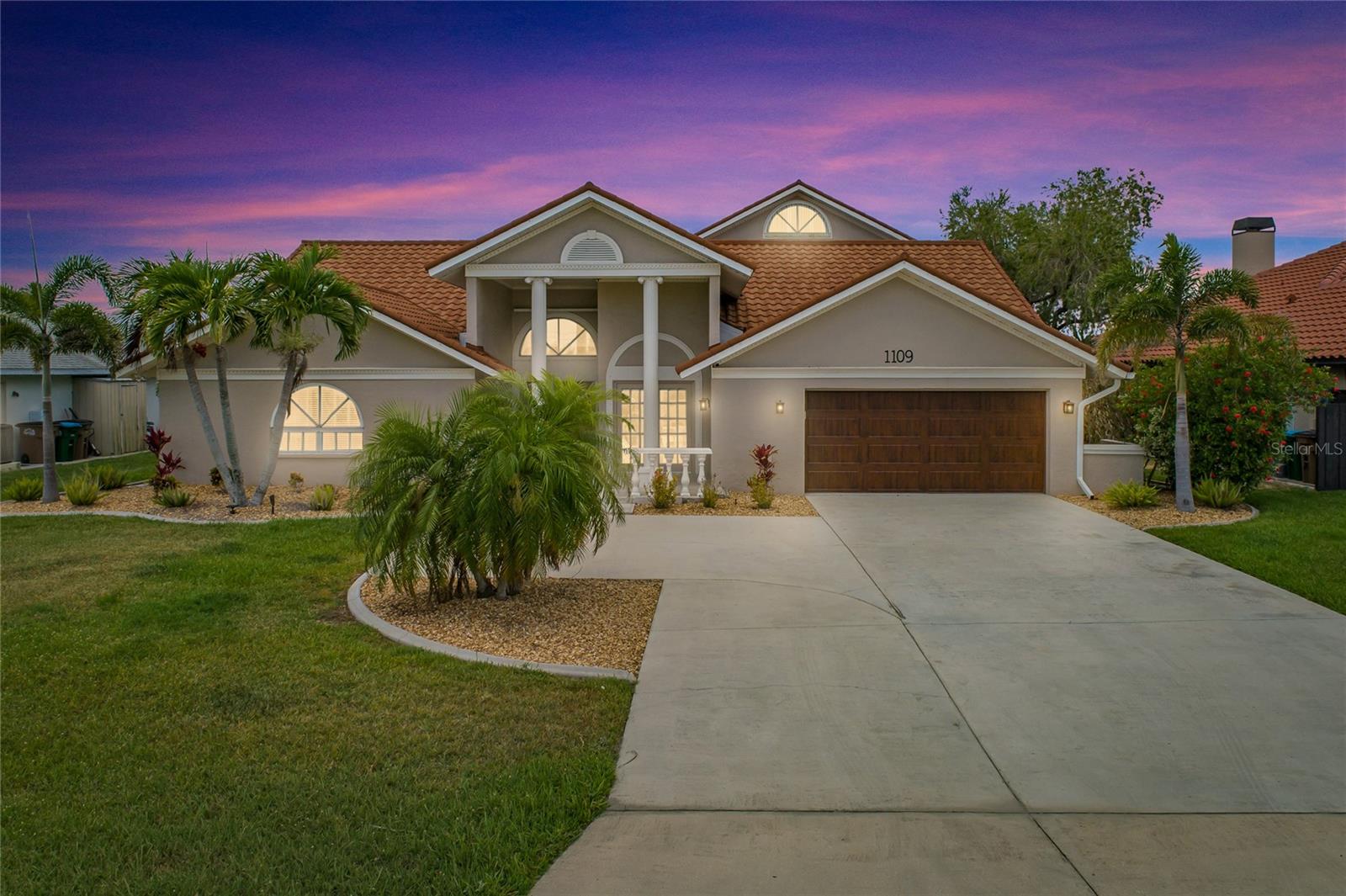 Image 48 of 59 For 1109 44th Street