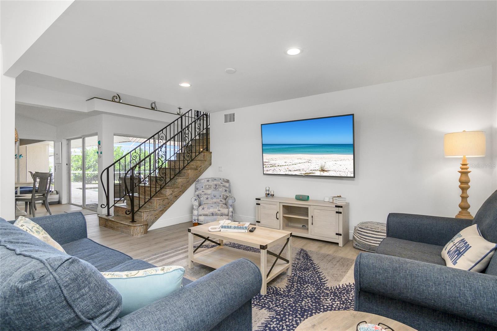 Image 7 of 59 For 1109 44th Street