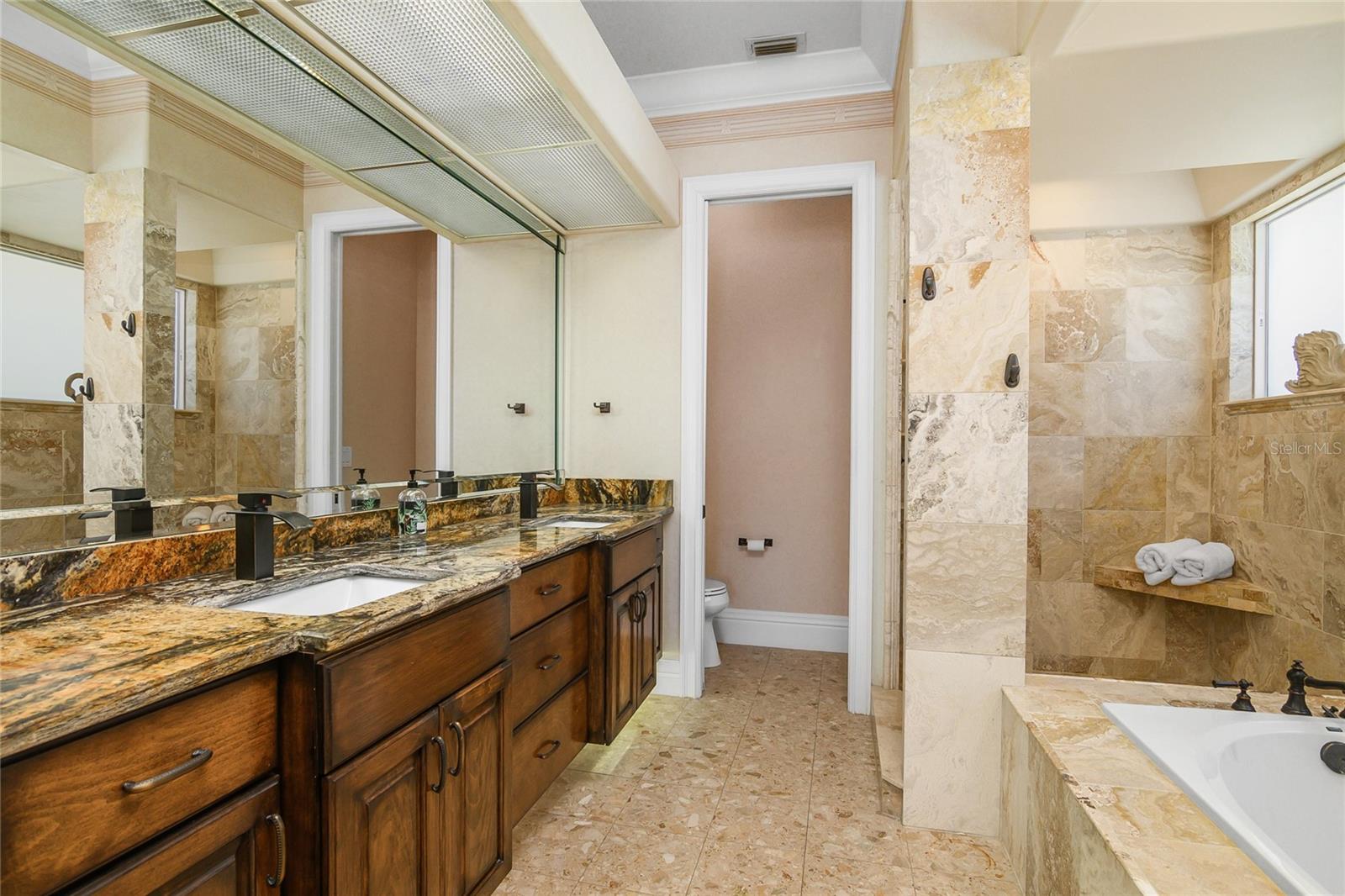 Image 17 of 55 For 2602 Cape Coral Parkway W