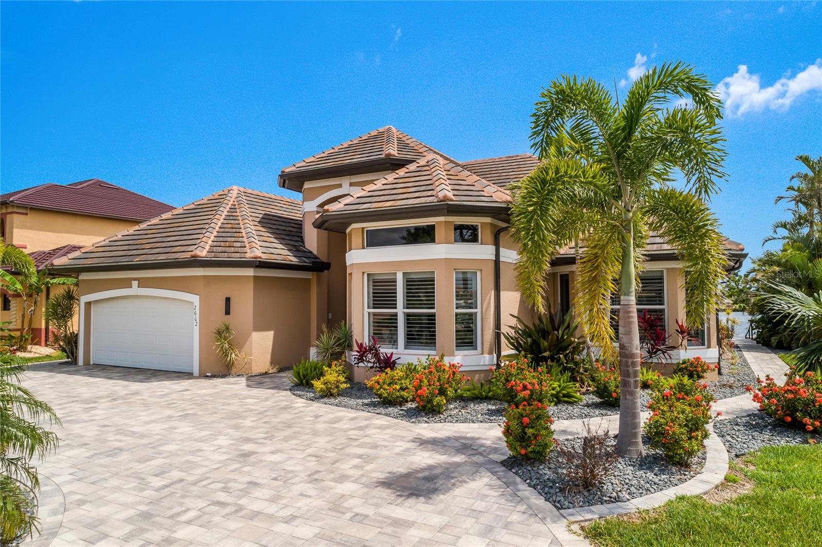 Image 3 of 55 For 2602 Cape Coral Parkway W