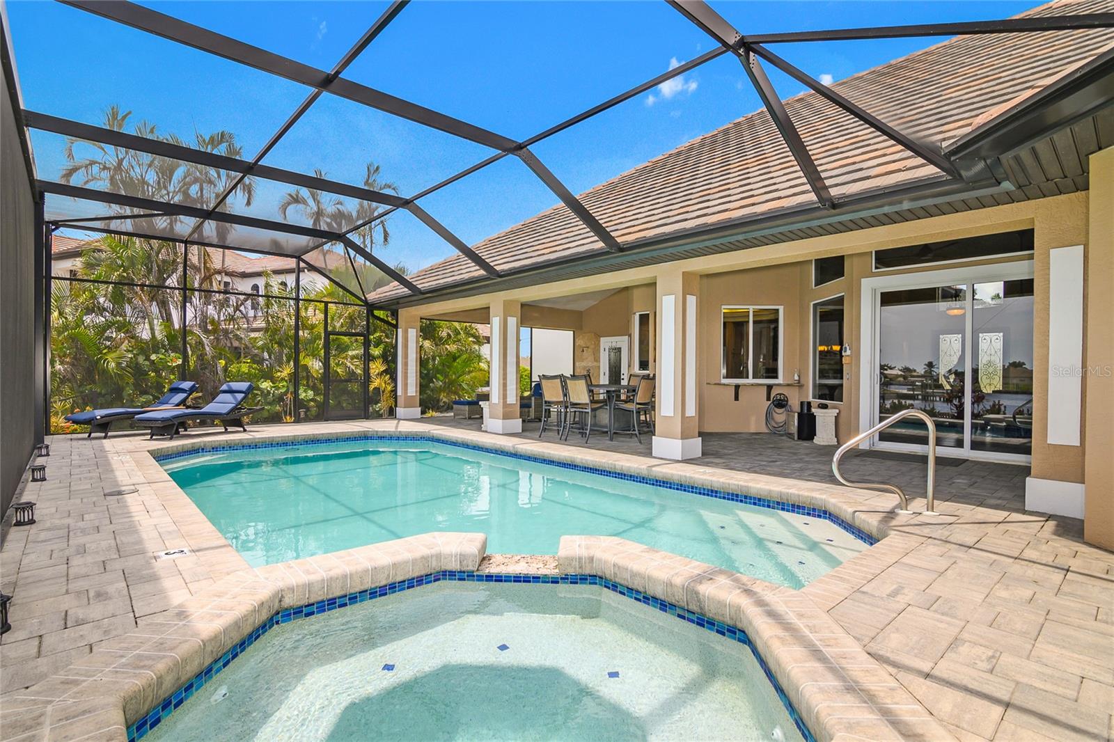 Image 31 of 55 For 2602 Cape Coral Parkway W