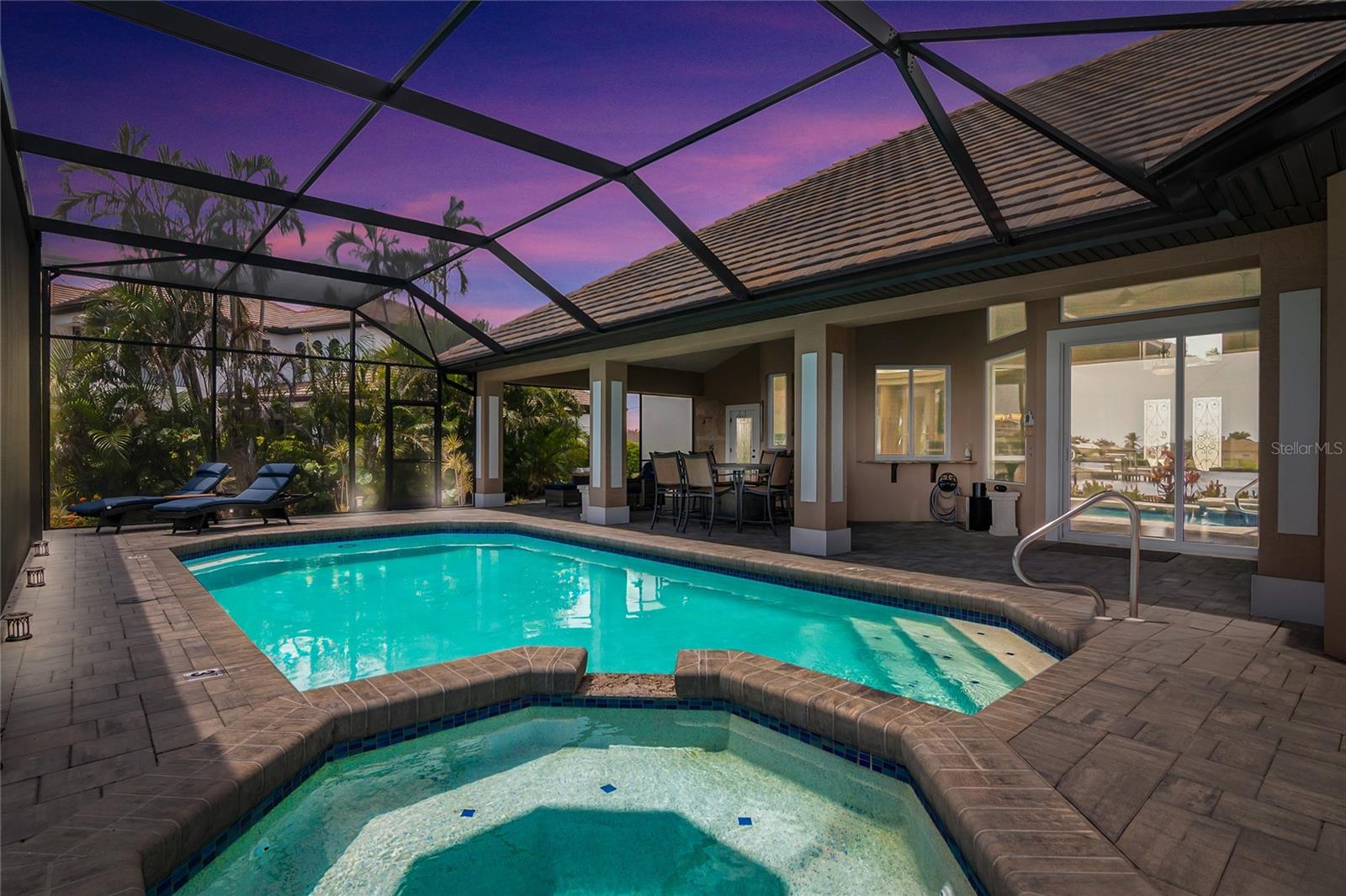 Image 45 of 55 For 2602 Cape Coral Parkway W