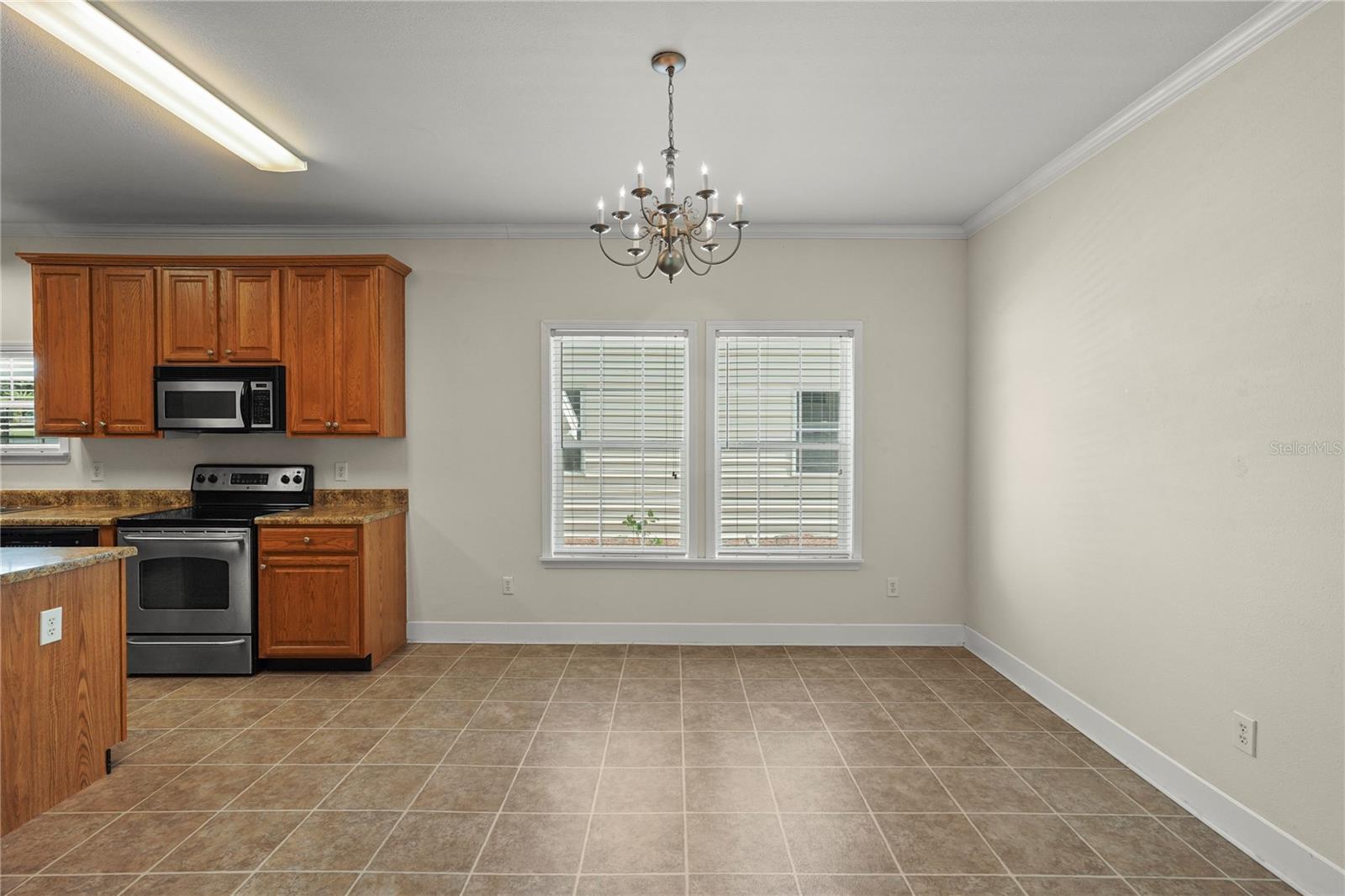 Image 12 of 64 For 7165 Cr 655  