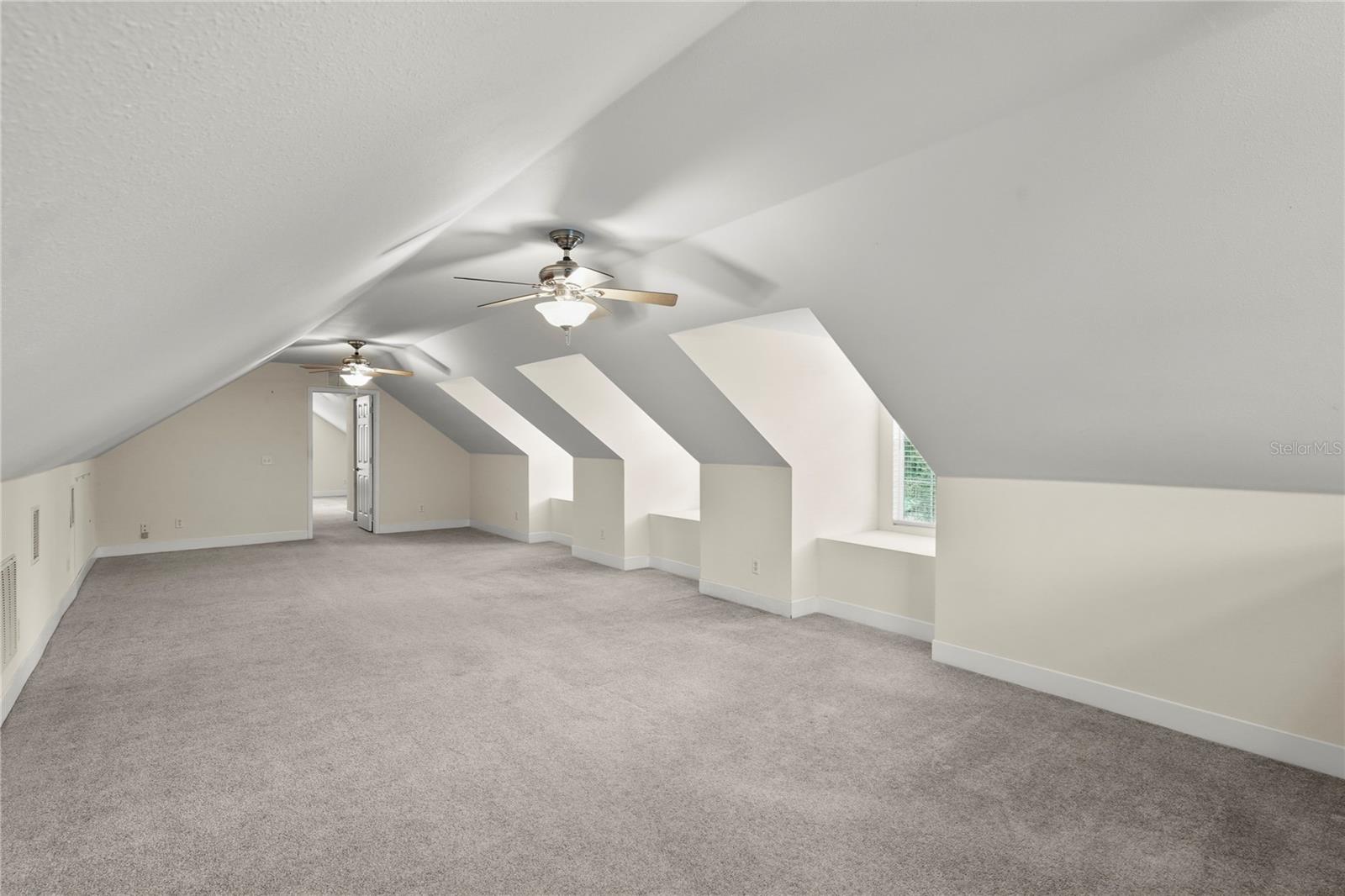 Image 18 of 64 For 7165 Cr 655  