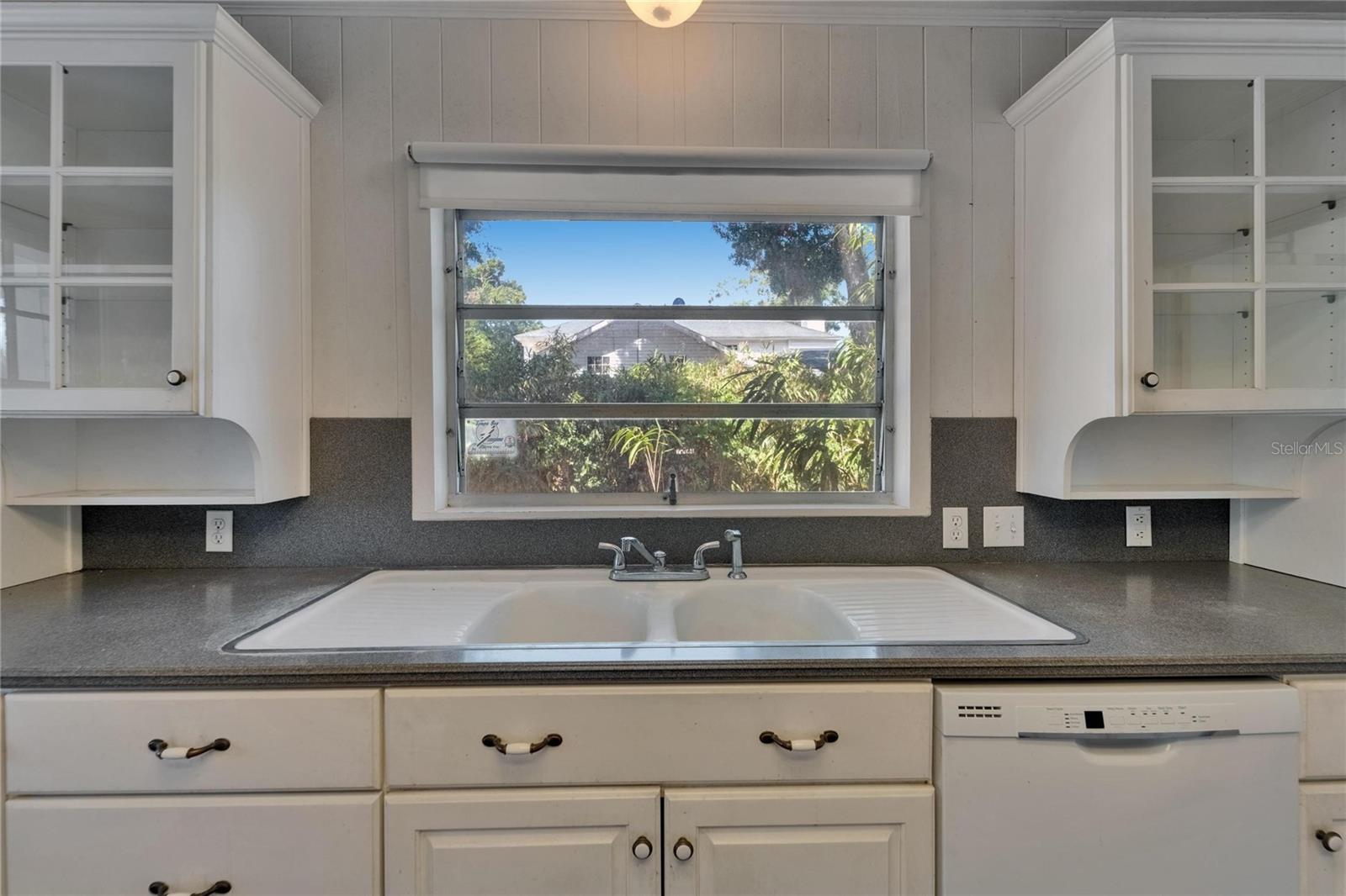 Image 20 of 55 For 5603 Palmetto Road