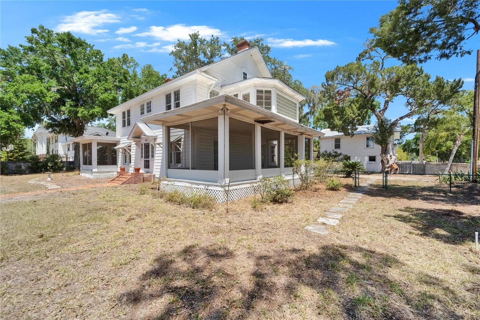 Image 6 of 55 For 5603 Palmetto Road