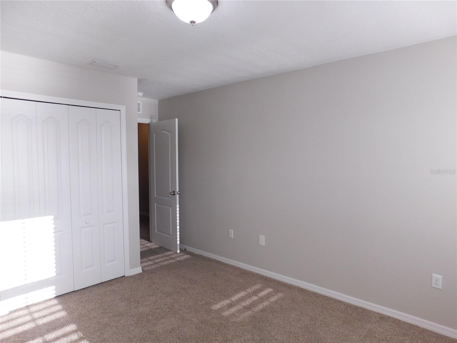 Image 13 of 26 For 6954 Glenbrook Drive
