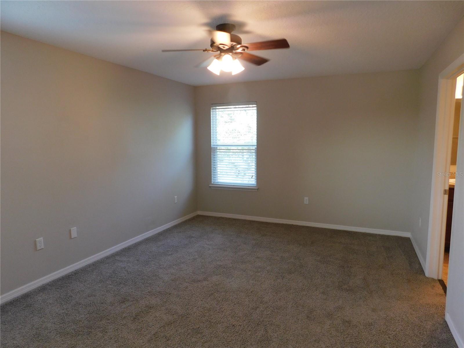 Image 14 of 26 For 6954 Glenbrook Drive