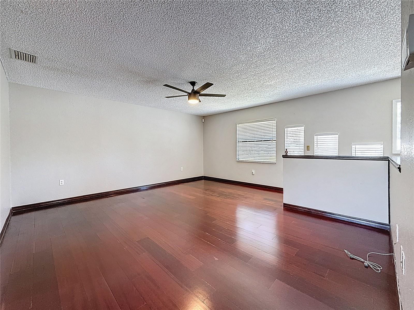 Image 36 of 78 For 705 Cypress Street