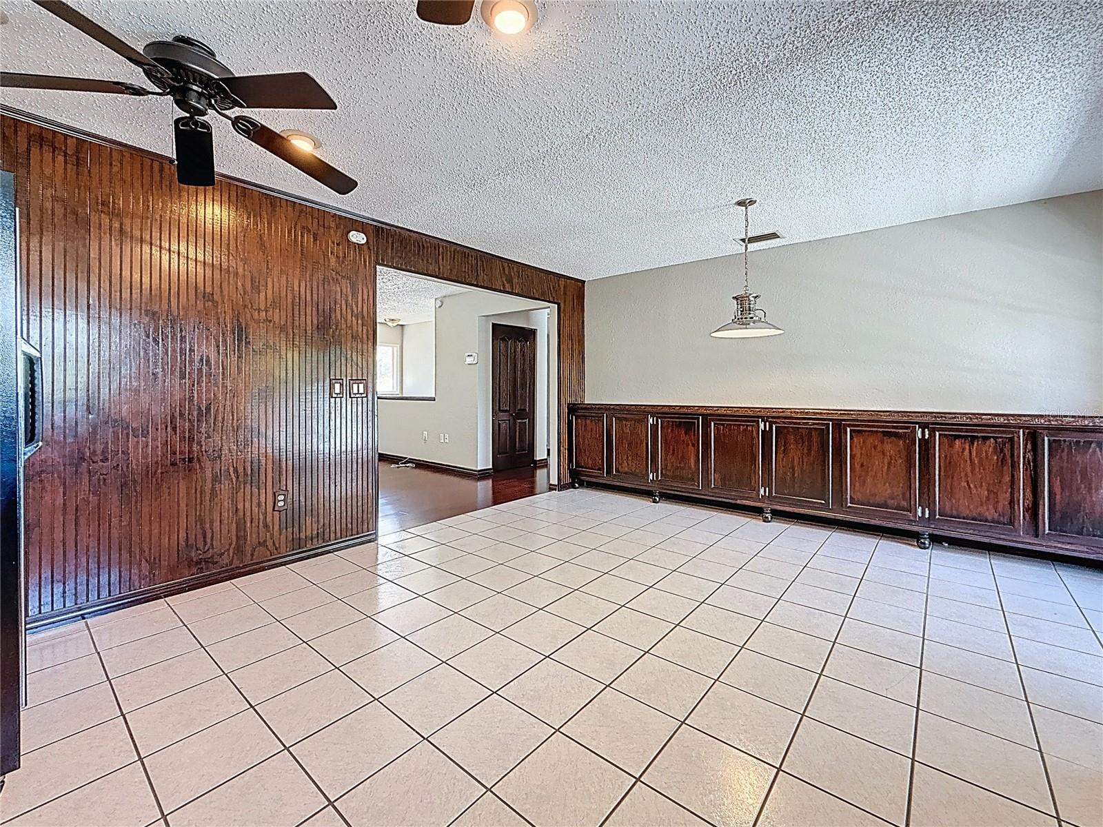 Image 40 of 78 For 705 Cypress Street