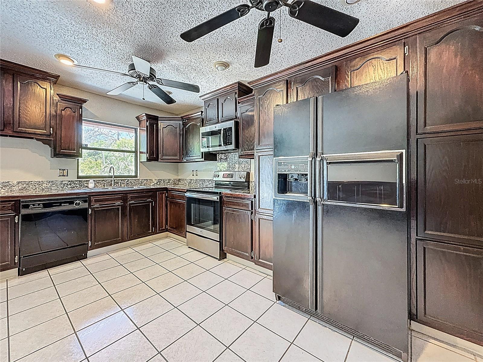 Image 44 of 78 For 705 Cypress Street