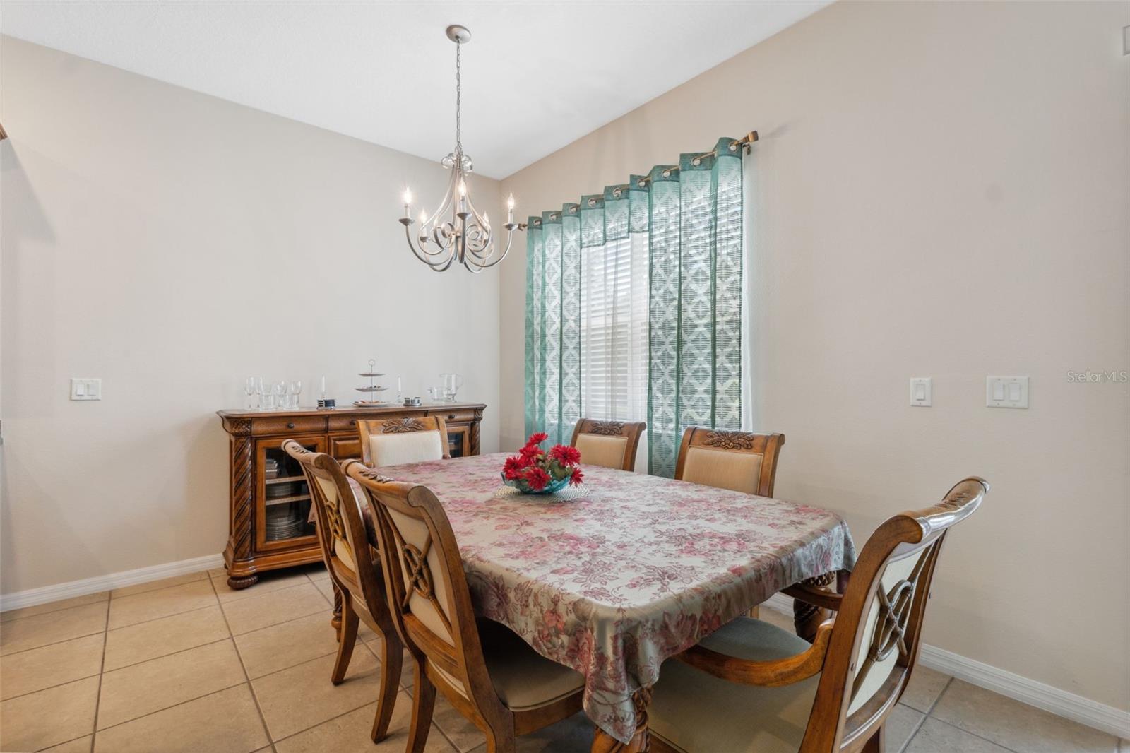 Image 10 of 56 For 11220 Godwit Court