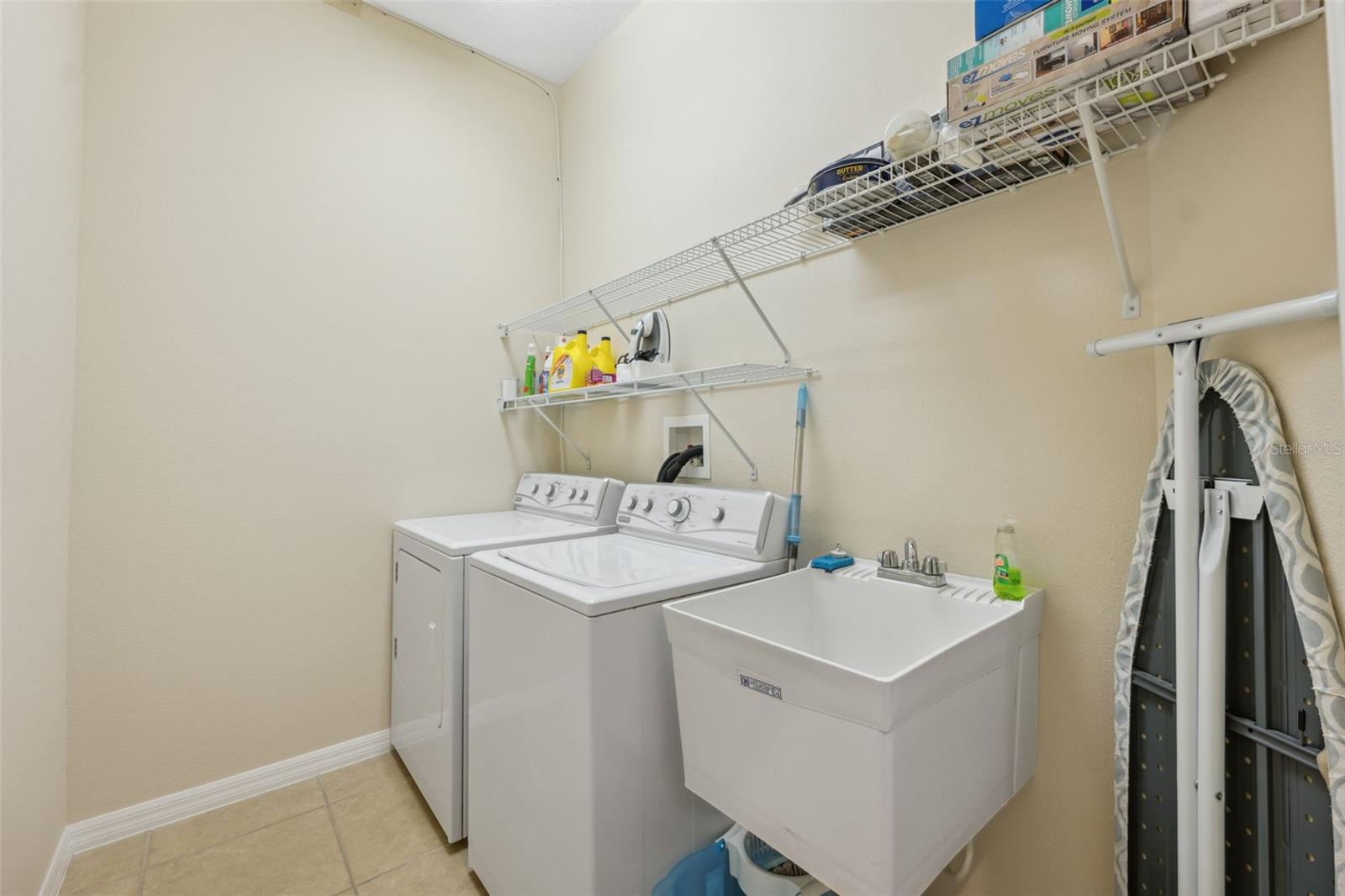 Image 26 of 56 For 11220 Godwit Court
