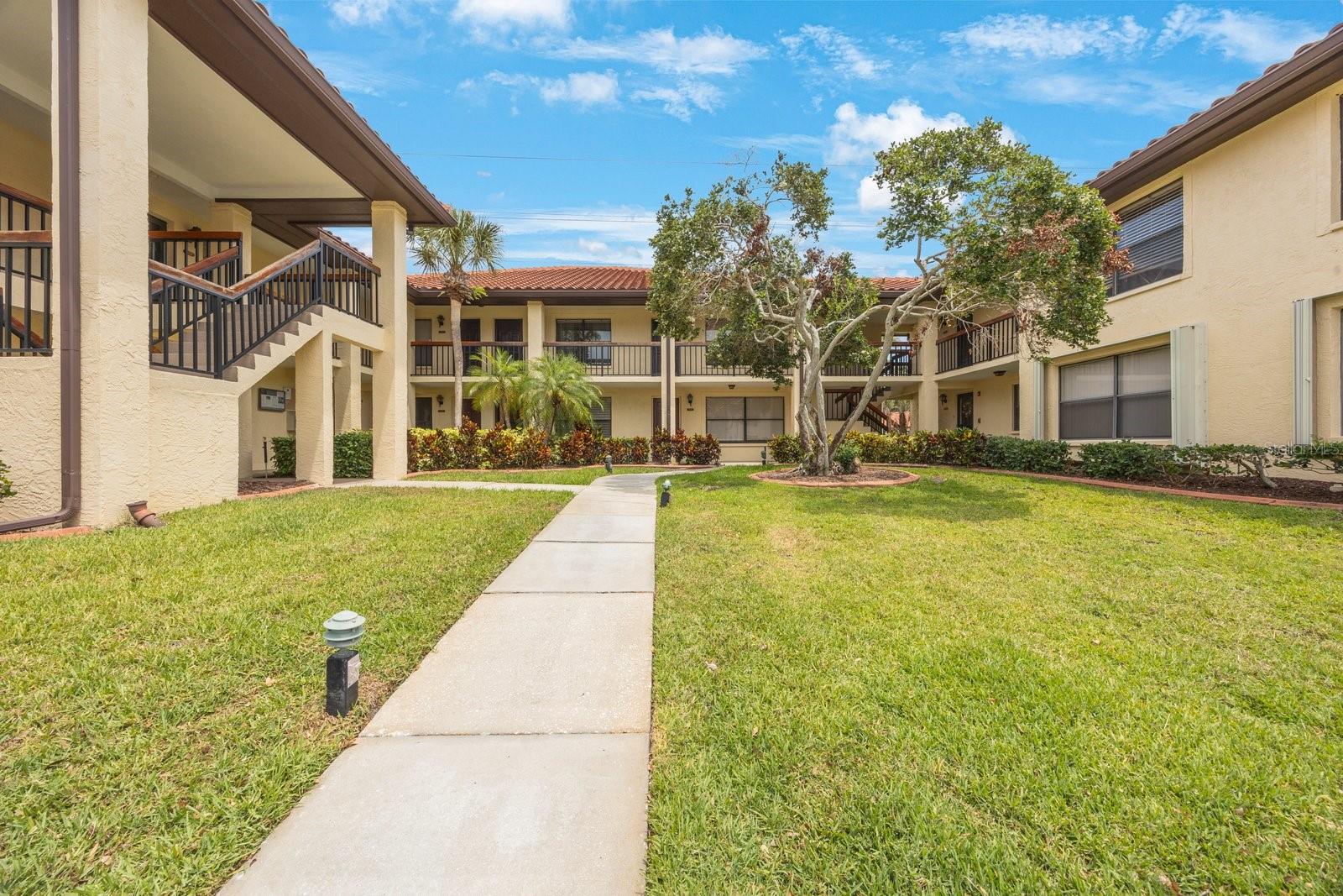 Details for 404 Hammock Pine Boulevard 404, CLEARWATER, FL 33761