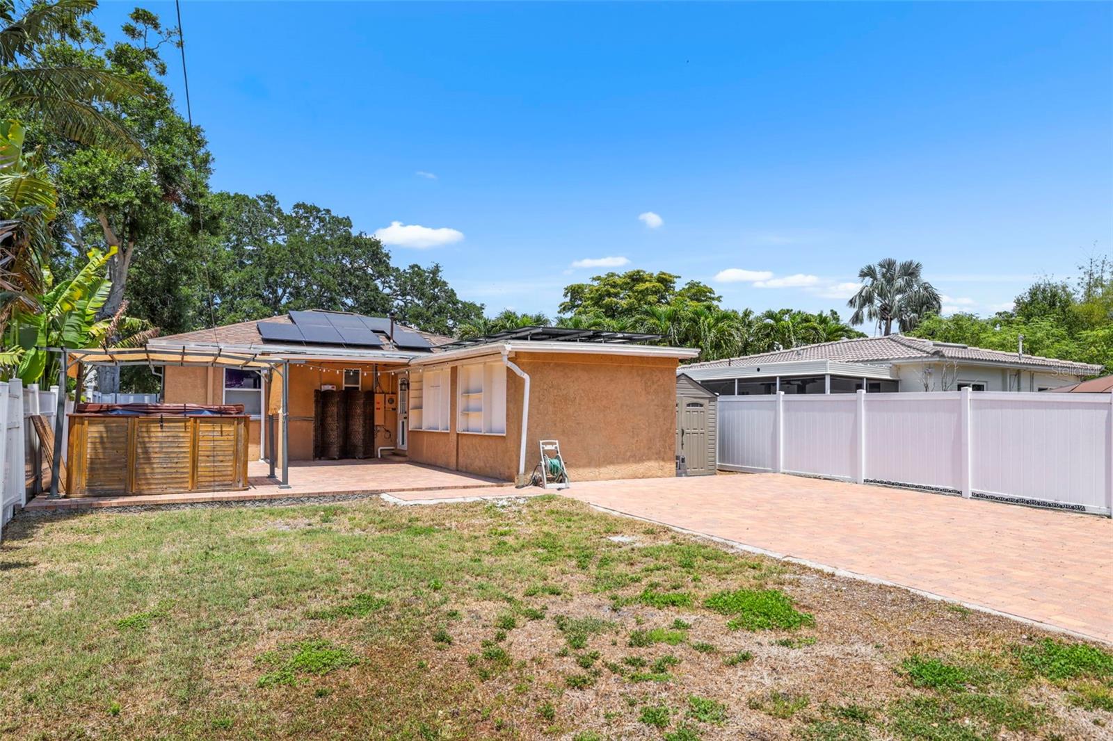 Image 34 of 47 For 5324 3rd Avenue N