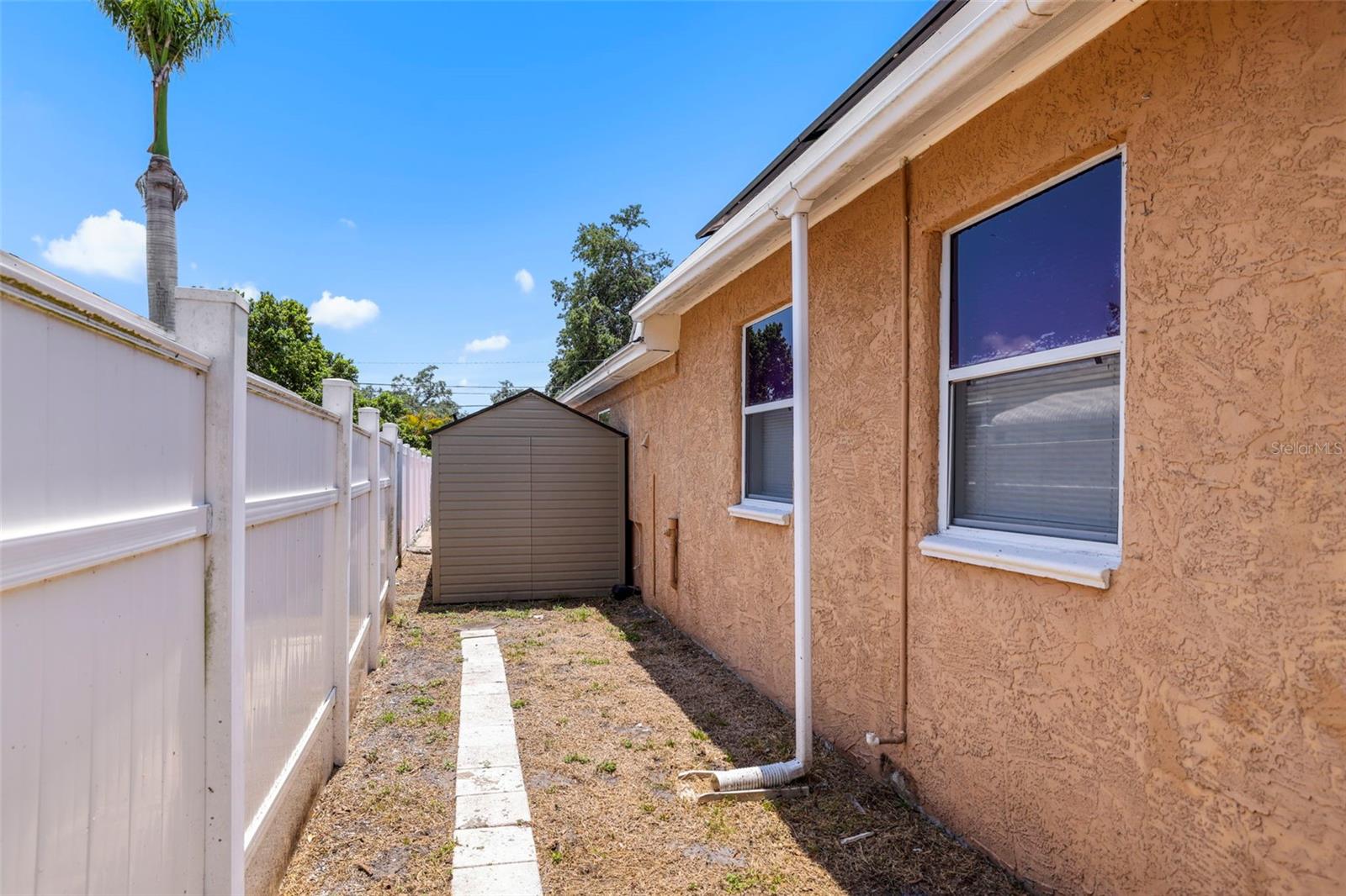 Image 37 of 47 For 5324 3rd Avenue N