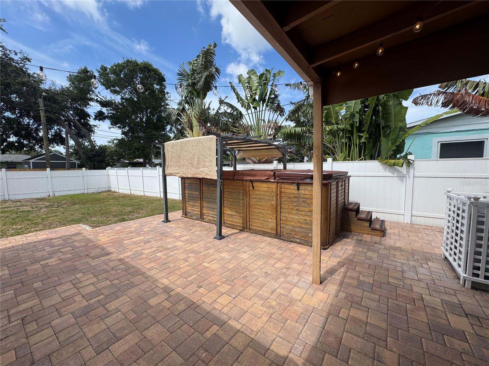 Image 4 of 47 For 5324 3rd Avenue N
