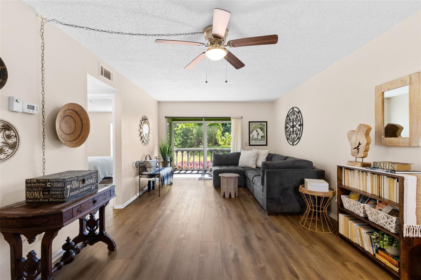 Image 2 of 50 For 1250 Pinellas Avenue 405