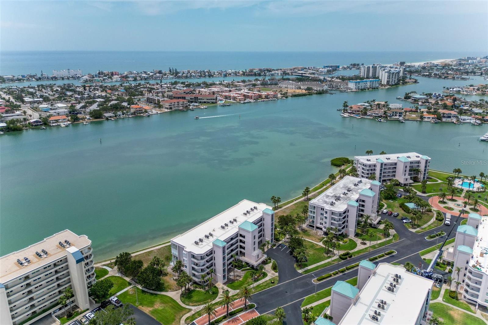 Image 30 of 58 For 8000 Sailboat Key Boulevard S 202