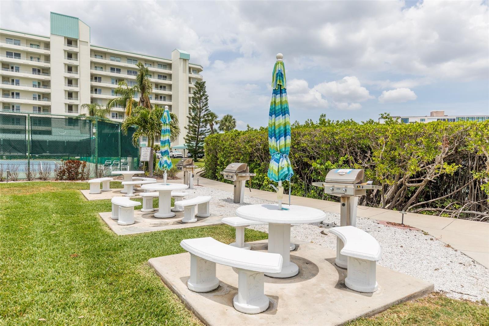 Image 32 of 58 For 8000 Sailboat Key Boulevard S 202