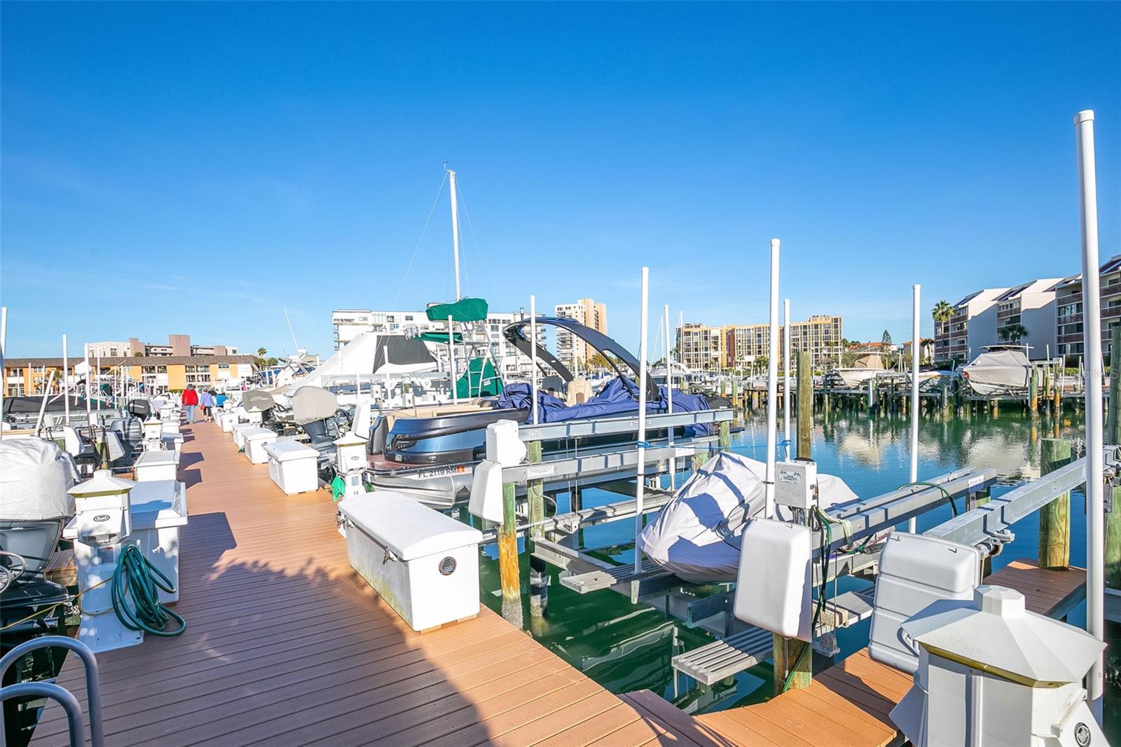 Image 44 of 58 For 8000 Sailboat Key Boulevard S 202